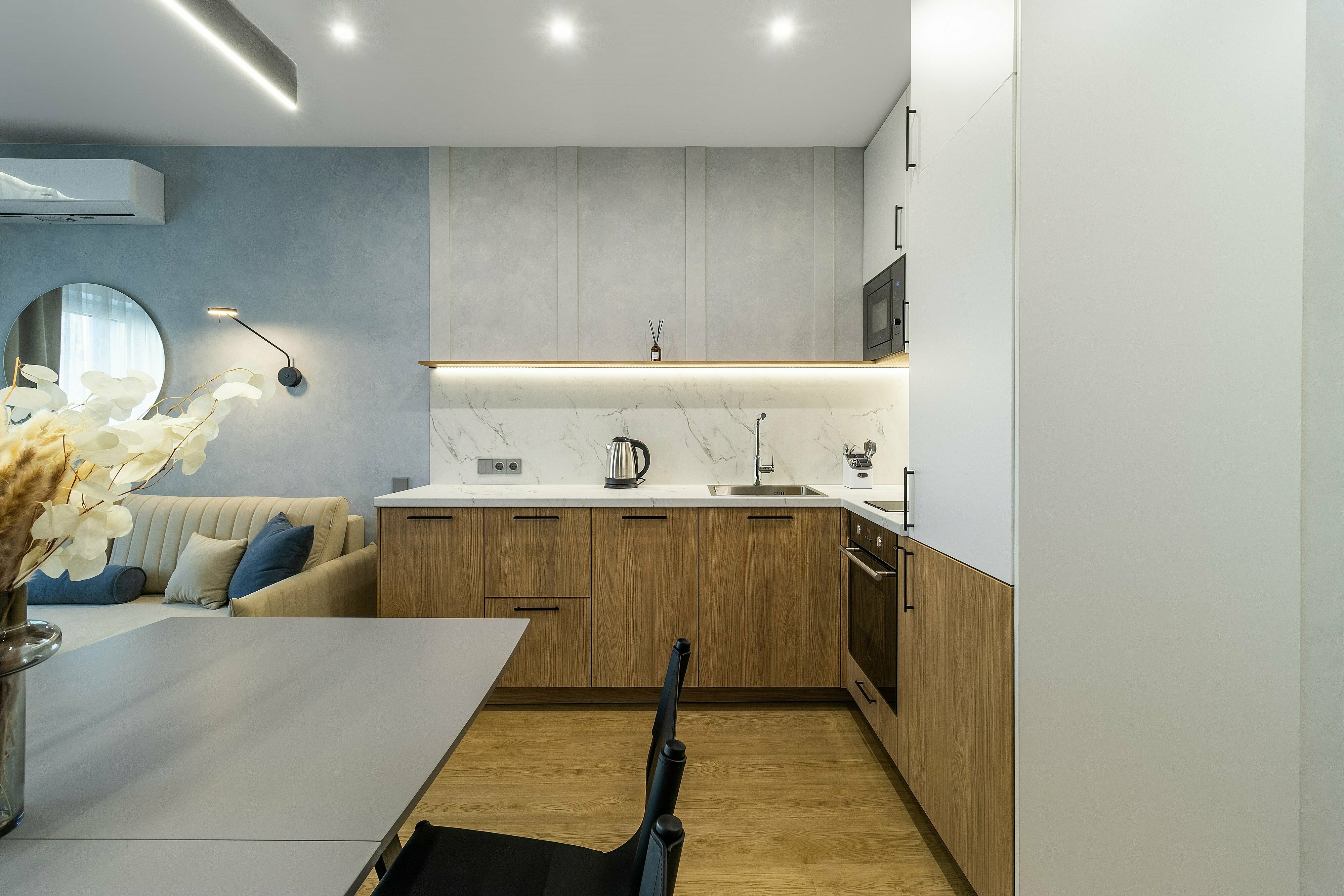 Family Residence №603