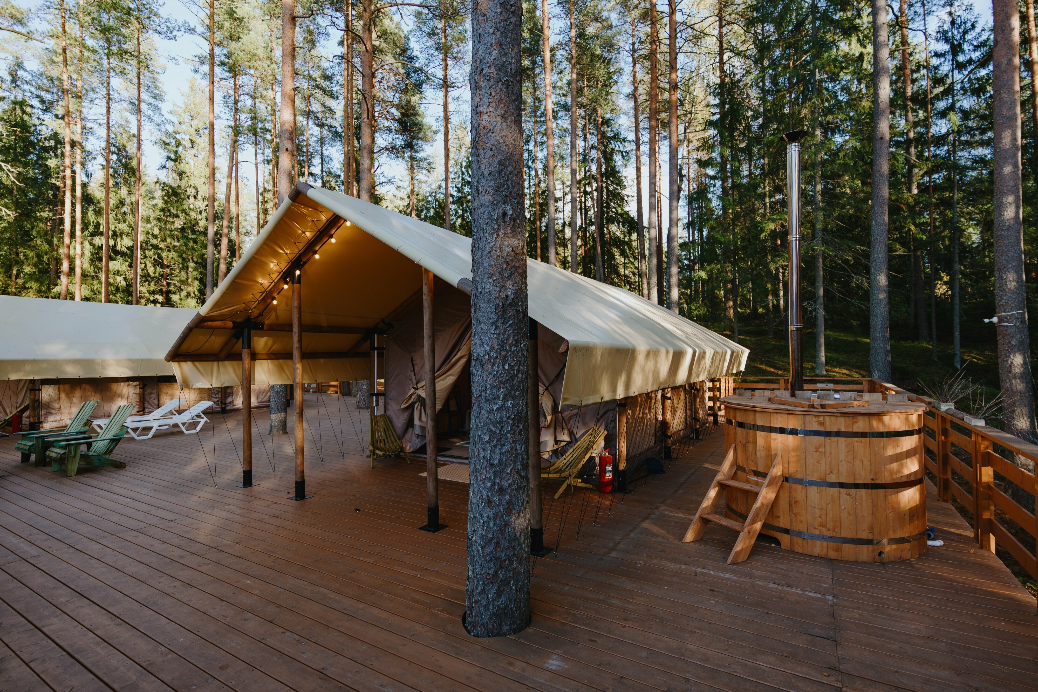 Лодж на холме с горячей купелью