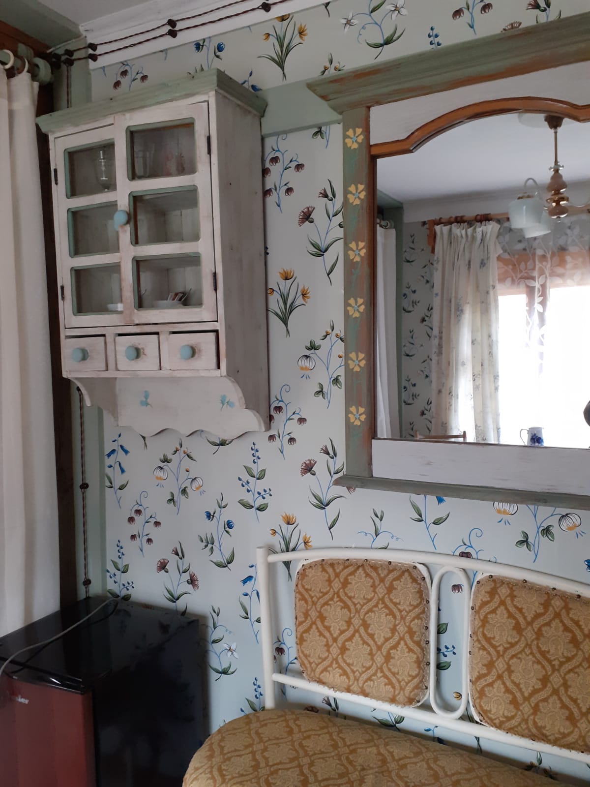 Полулюкс с двуспальной кроватью