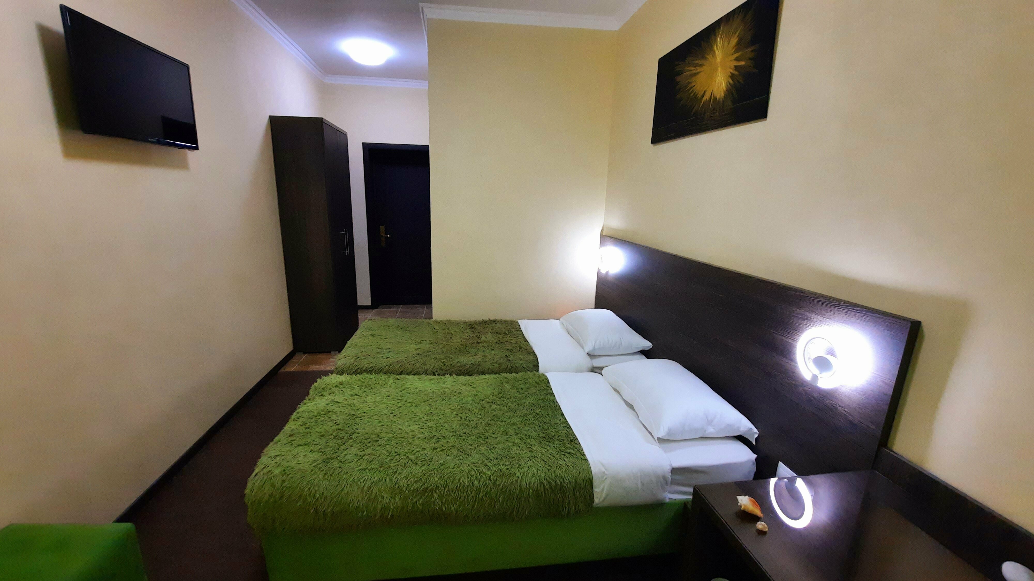 С балконом с видом в лес, 2 кровати, 5 этаж