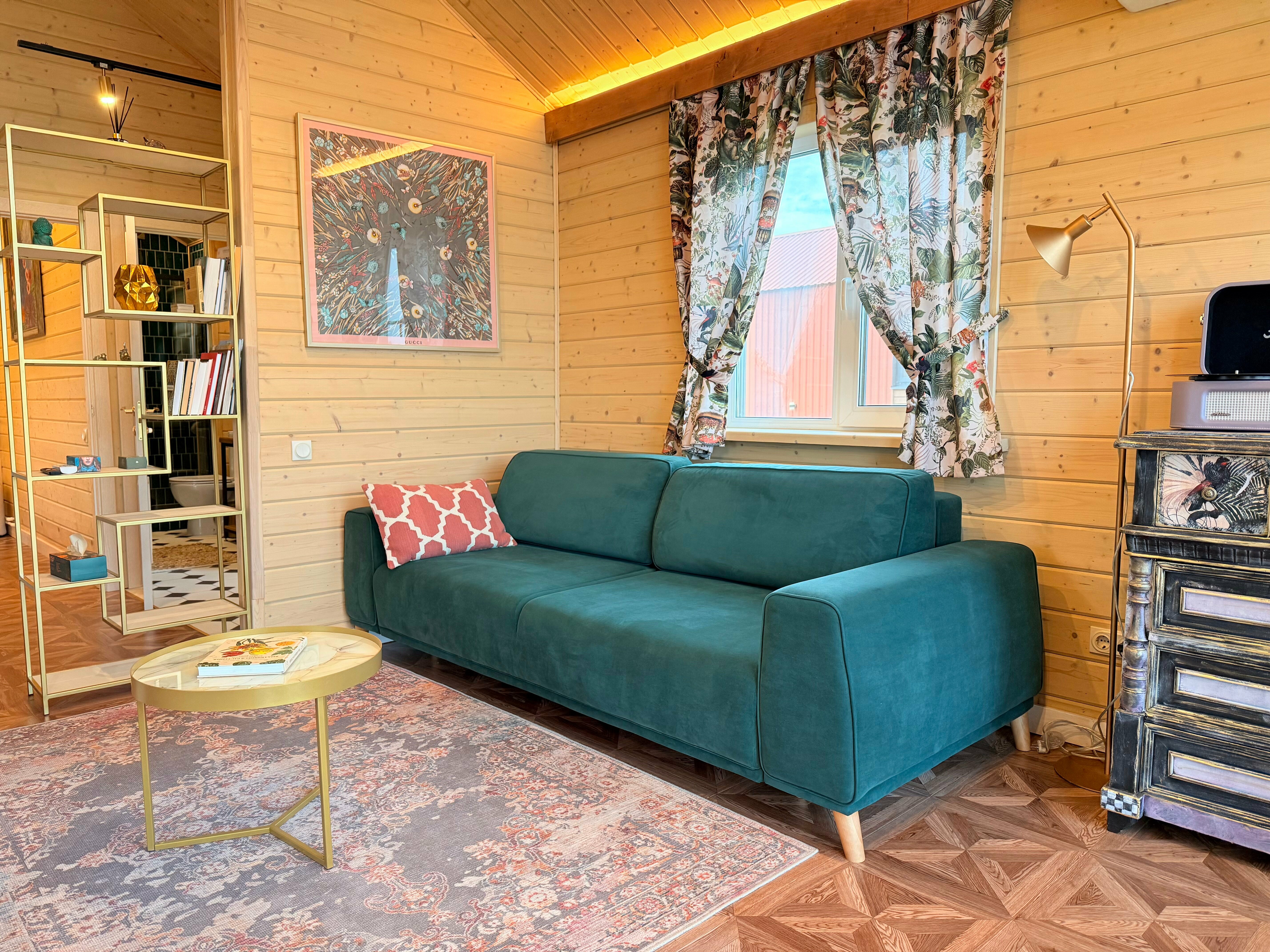 Радость - Барнхаус с видом на поле