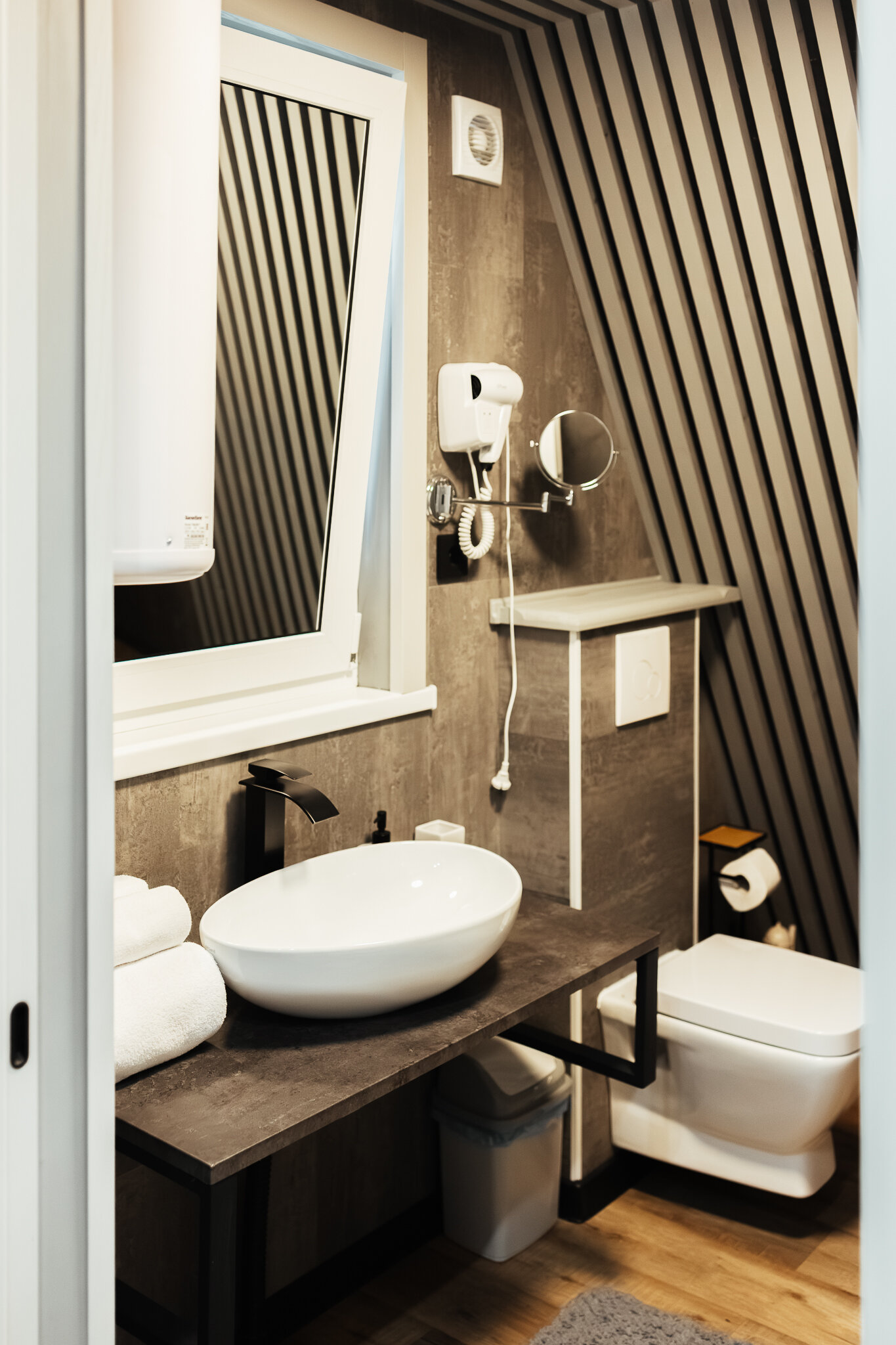 Дом A-frame лесной