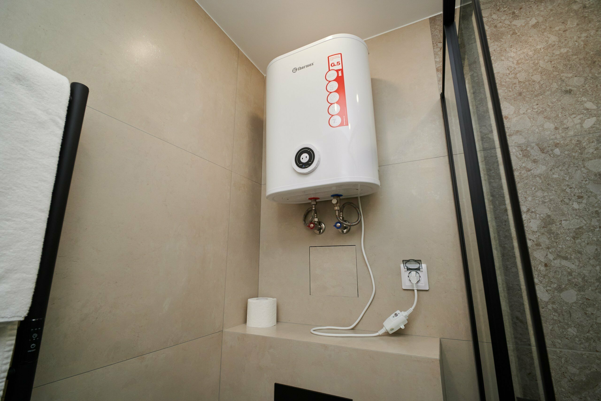 Двухместный номер  "Ван Гог" с видом на Казанский собор