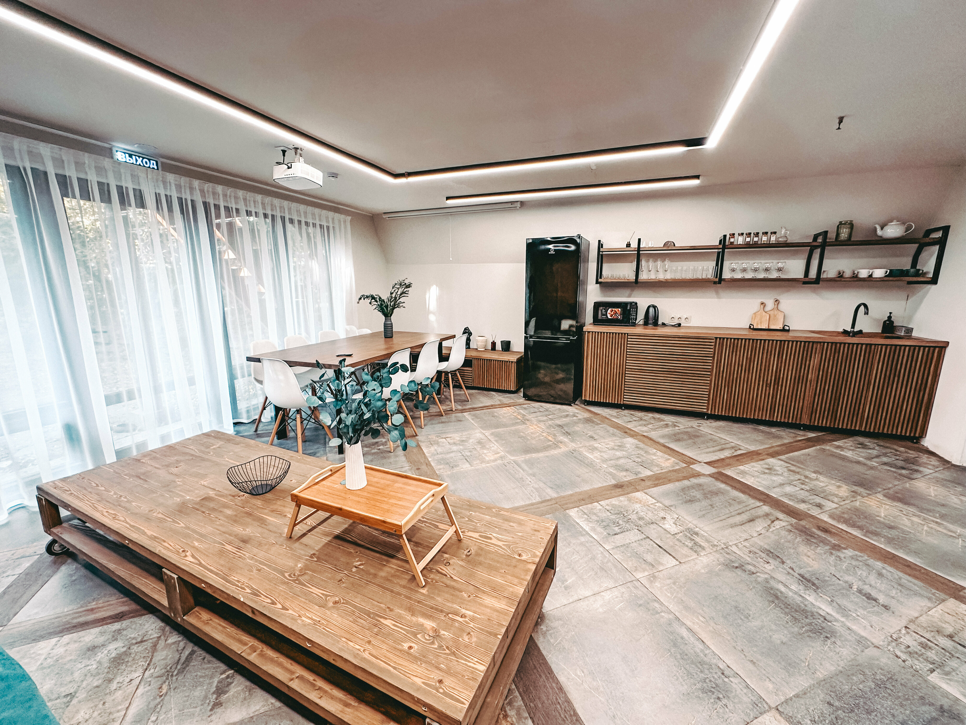 Треугольное шале с большим залом