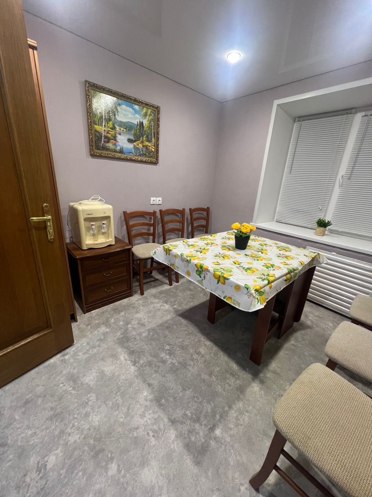 Четырехместный номер с общей ванной комнатой