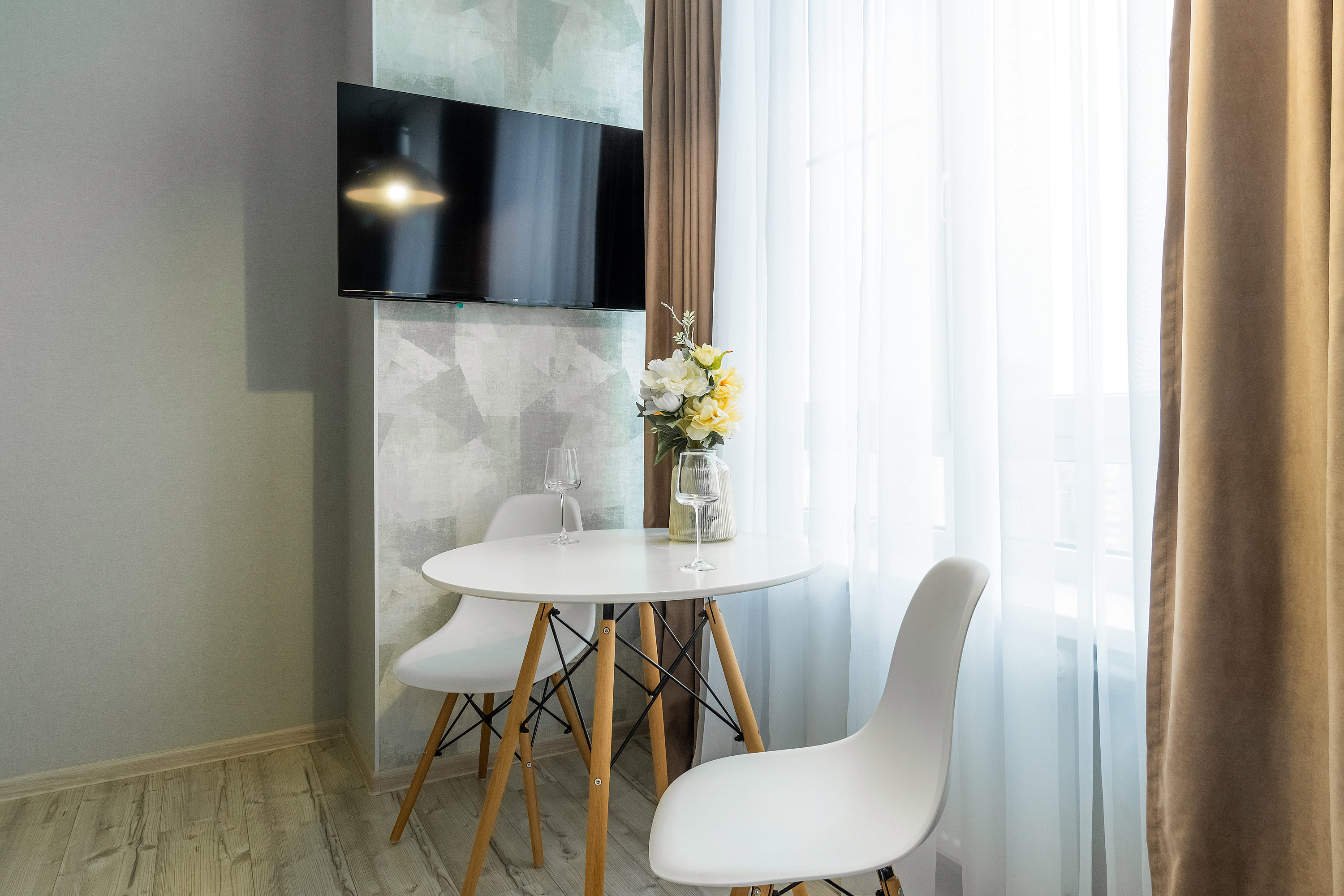 Студия Story №1607 с видом на реку