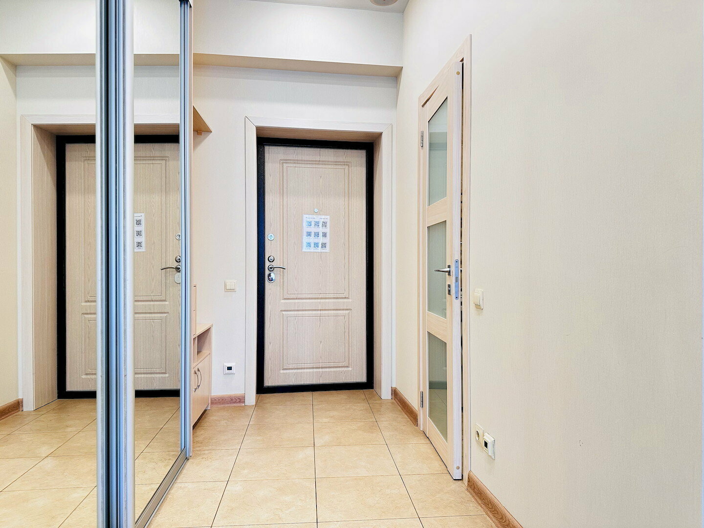 2-комнатный апартамент! Центр Сочи! Пляж и набережная в 5 минутах!