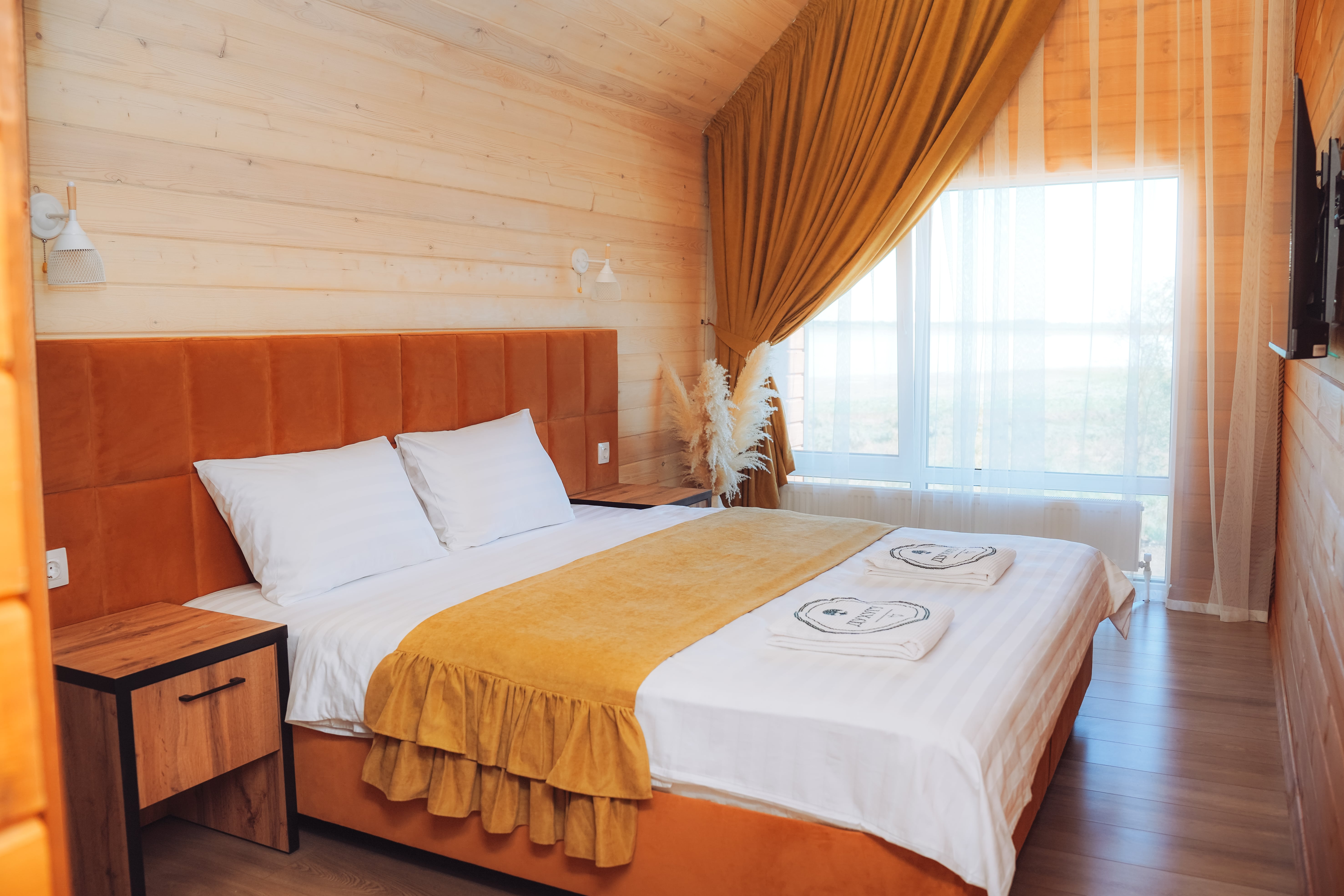 Дом  с горячим бассейном "ДЫХАНИЕ"