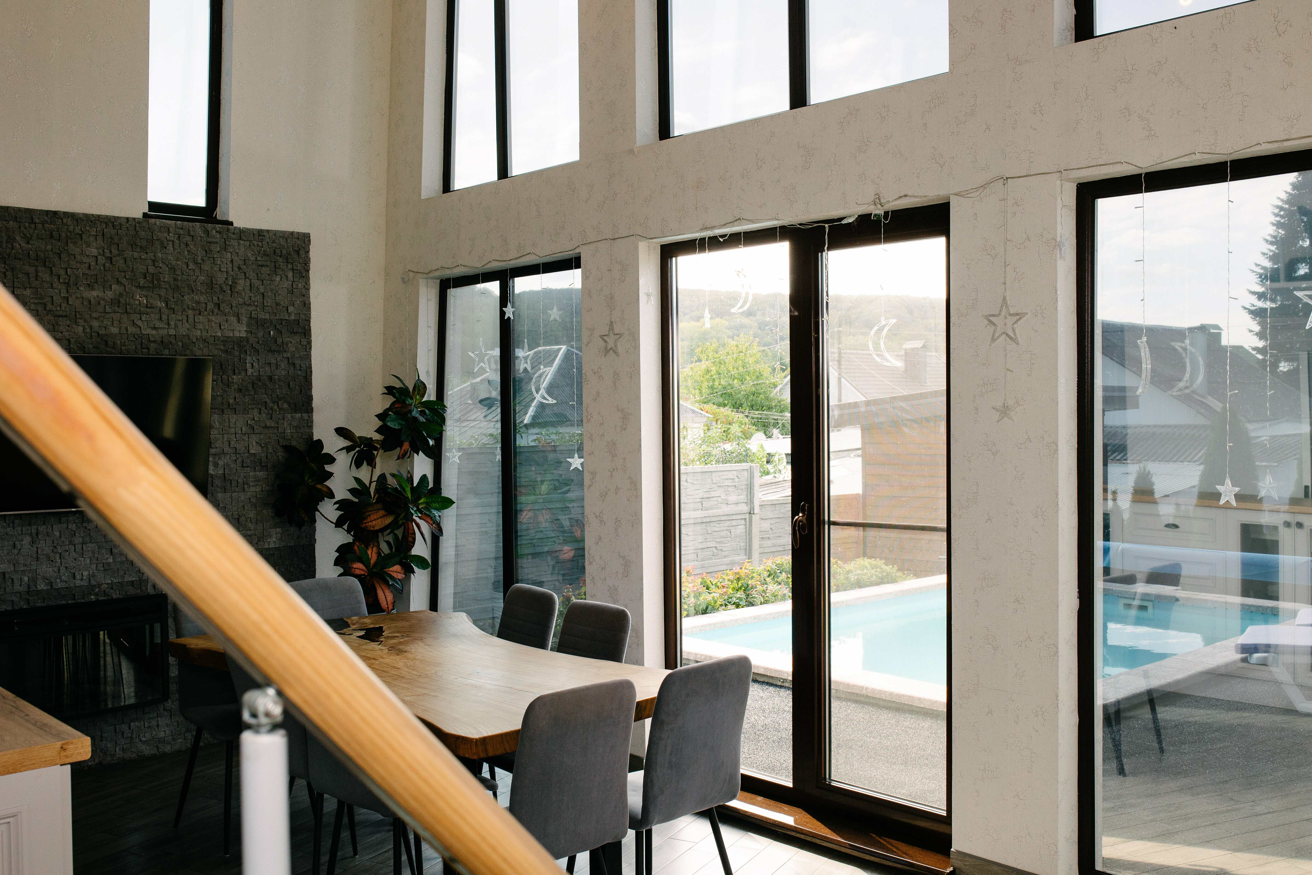 Дом "Барни" с горячим бассейном и видом на закат