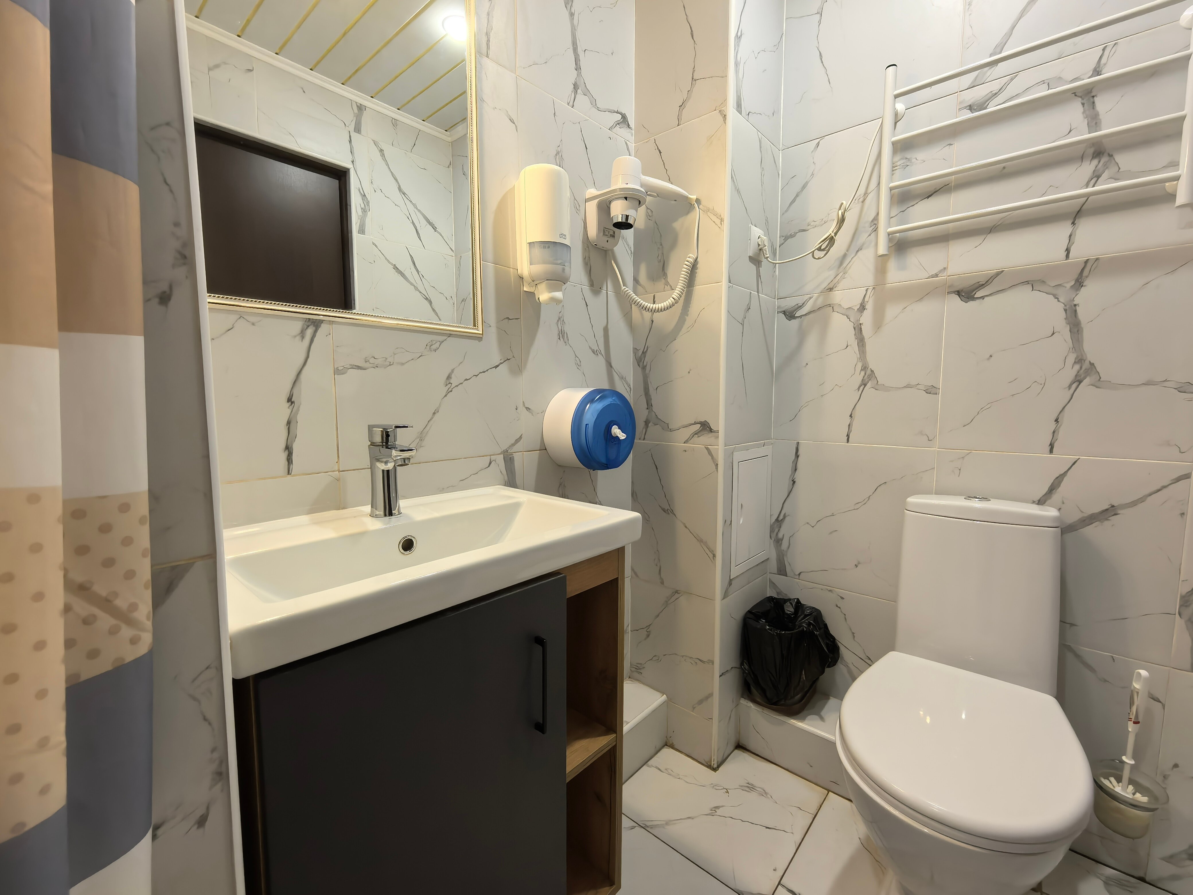 Улучшенный трехместный номер