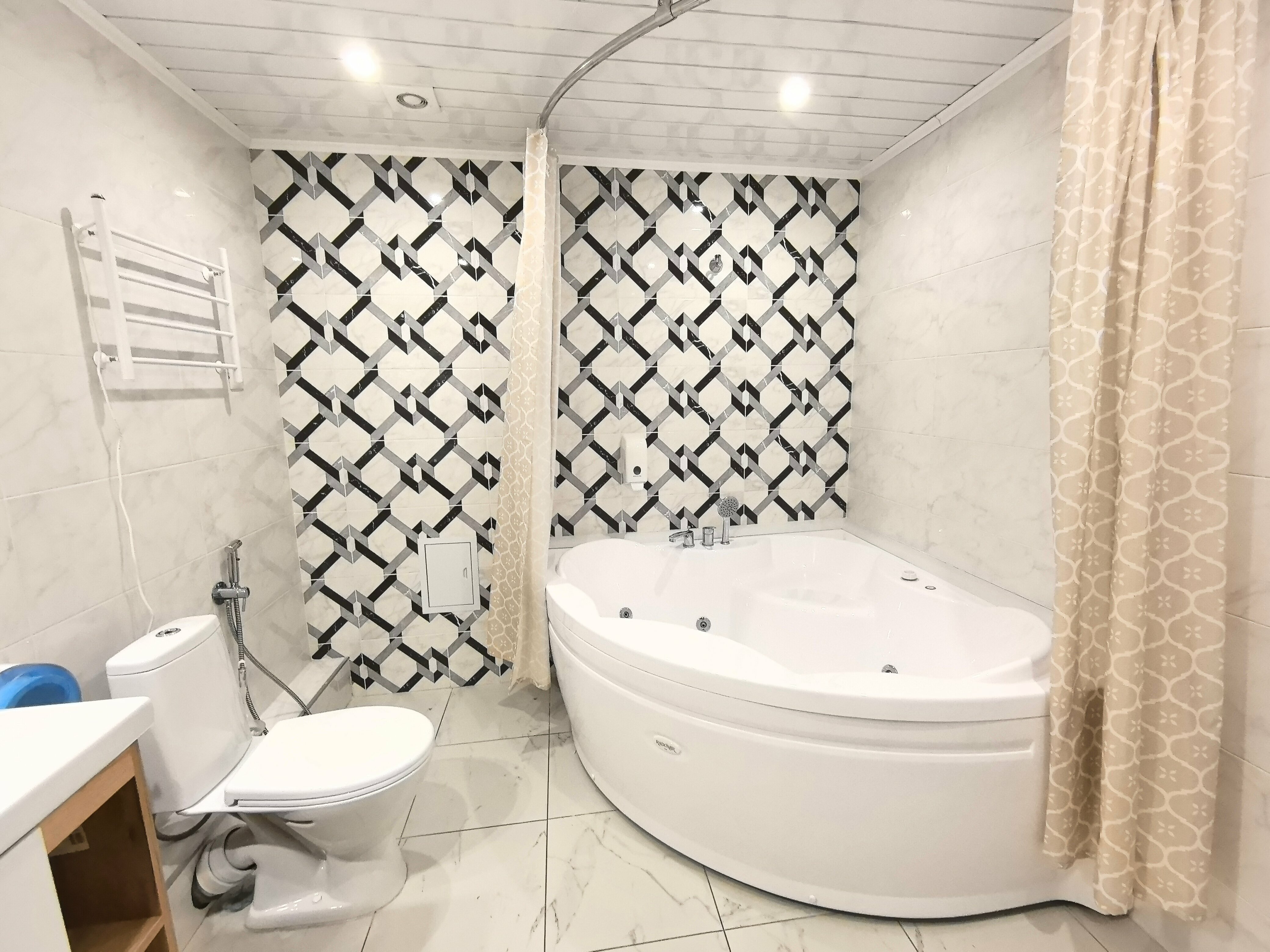 Апартаменты с балконом