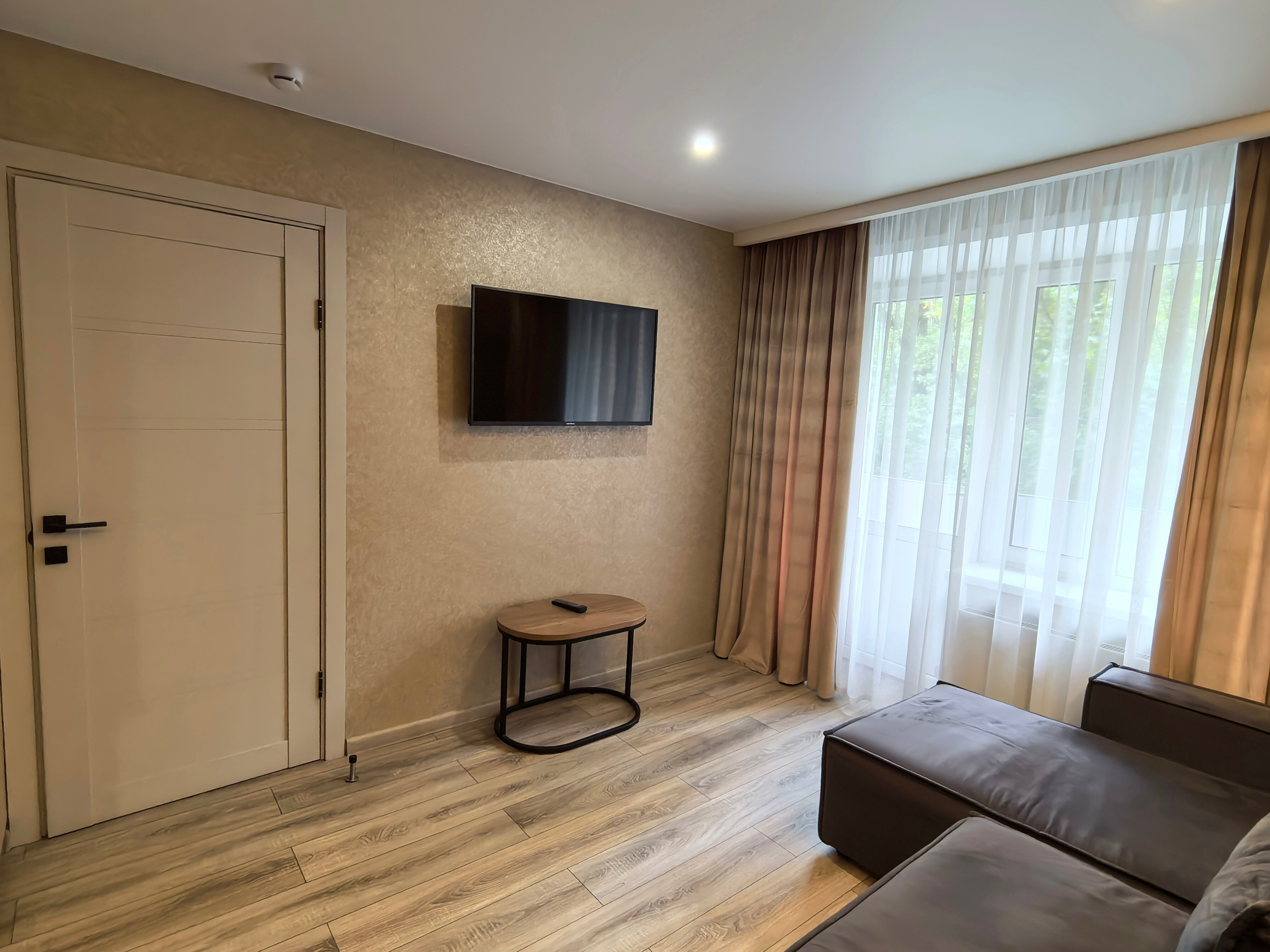 Апартаменты с балконом