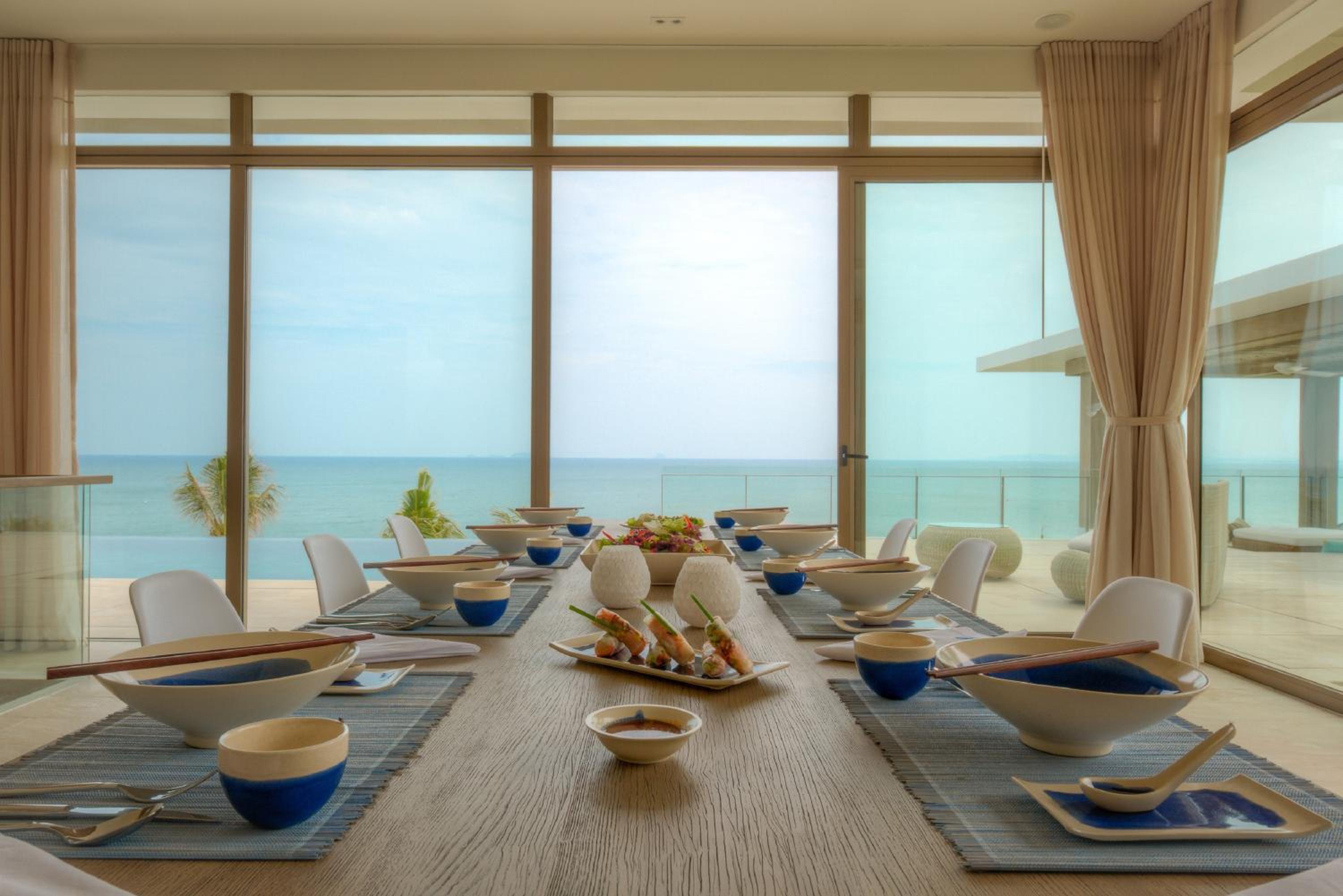 Mia Luxury Five-Bedroom Residence