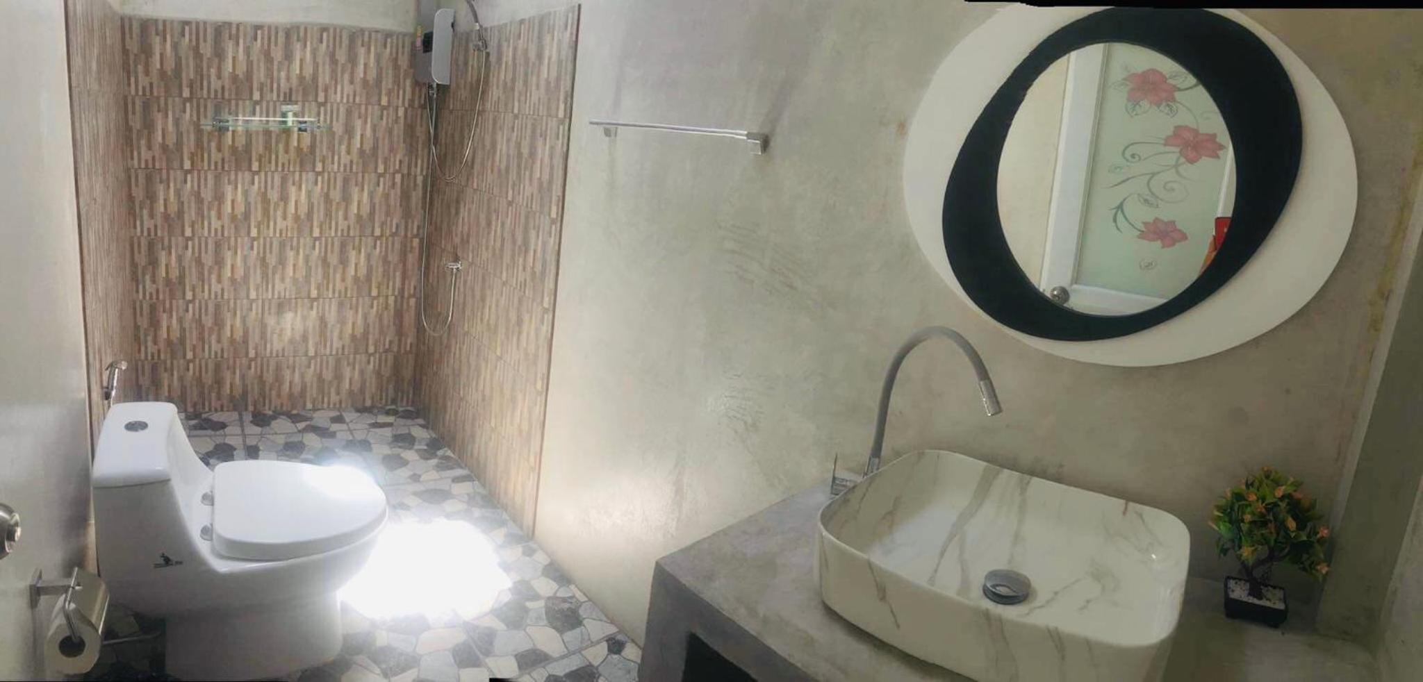 Bungalow with Garden View