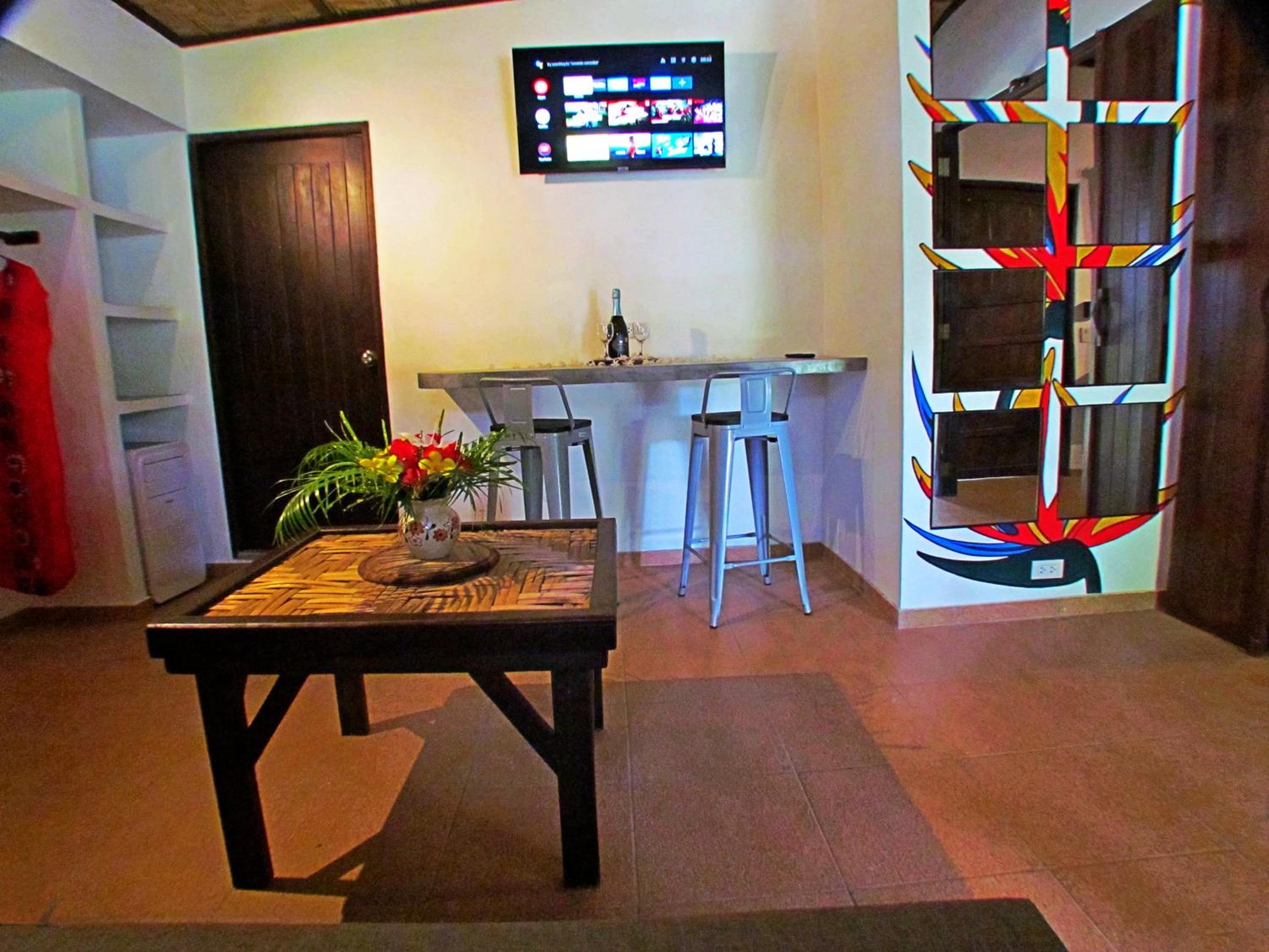 Villa with Garden View