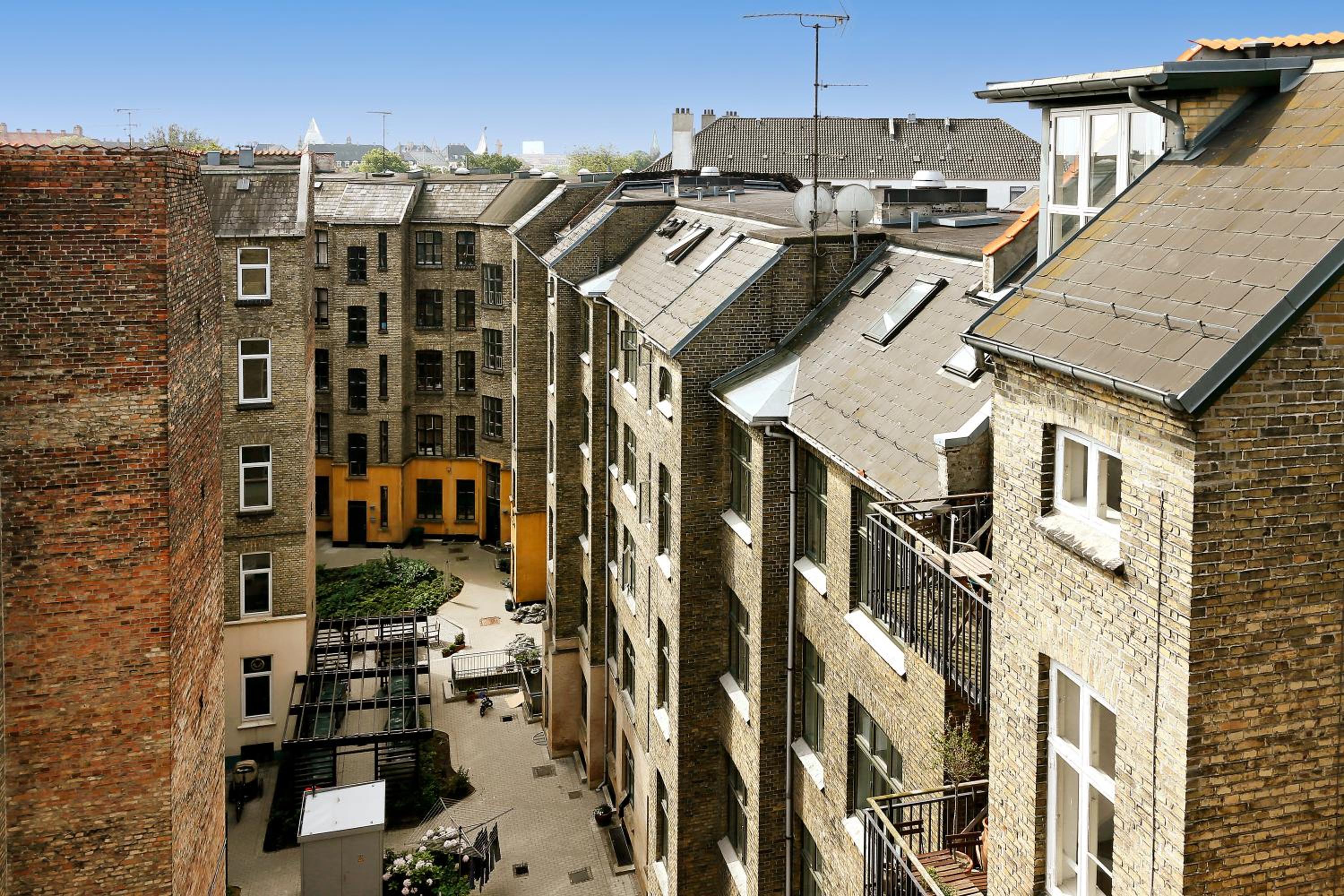 Twin Room - 5th floor - No Elevator