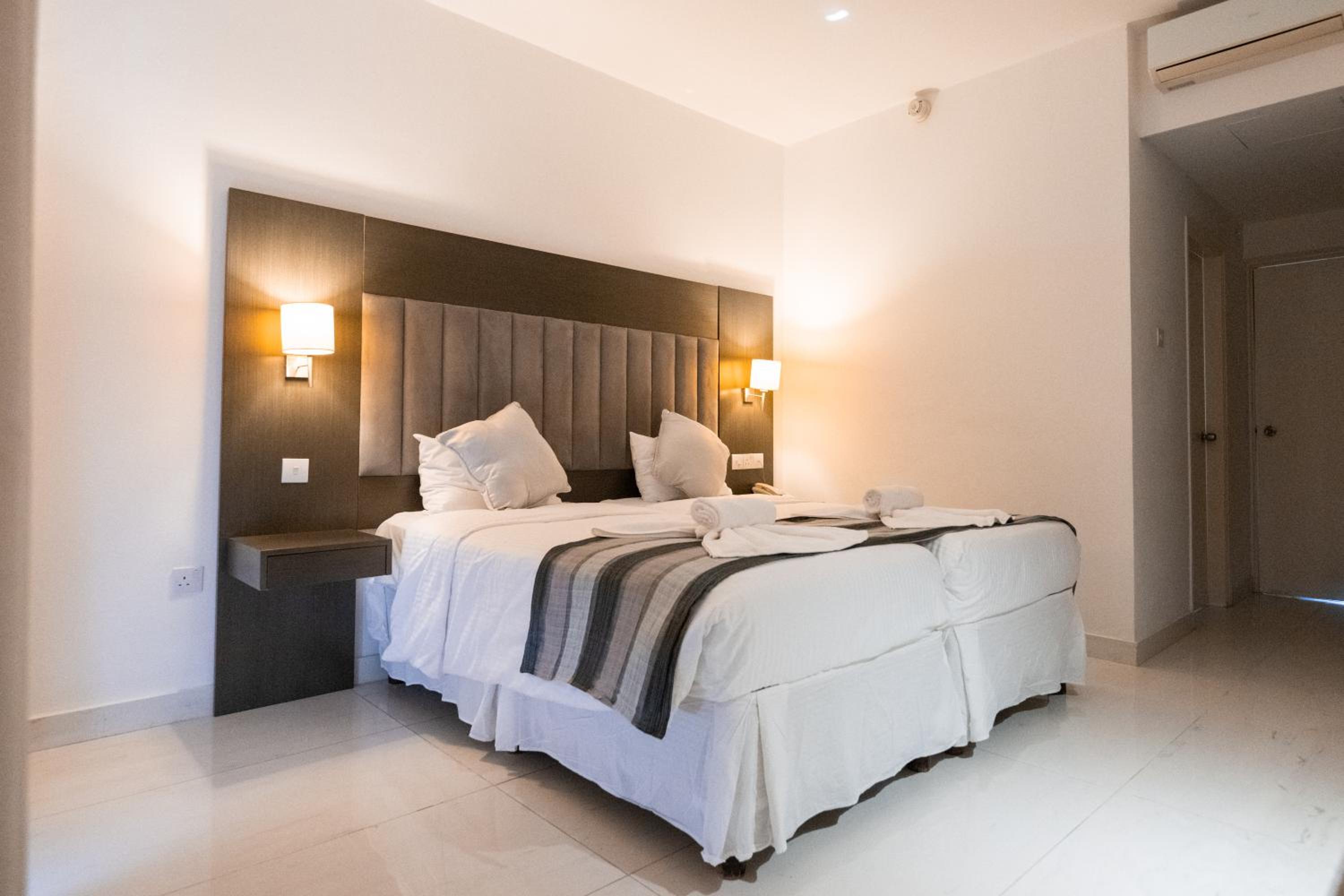 Double or Twin Room with Inland View