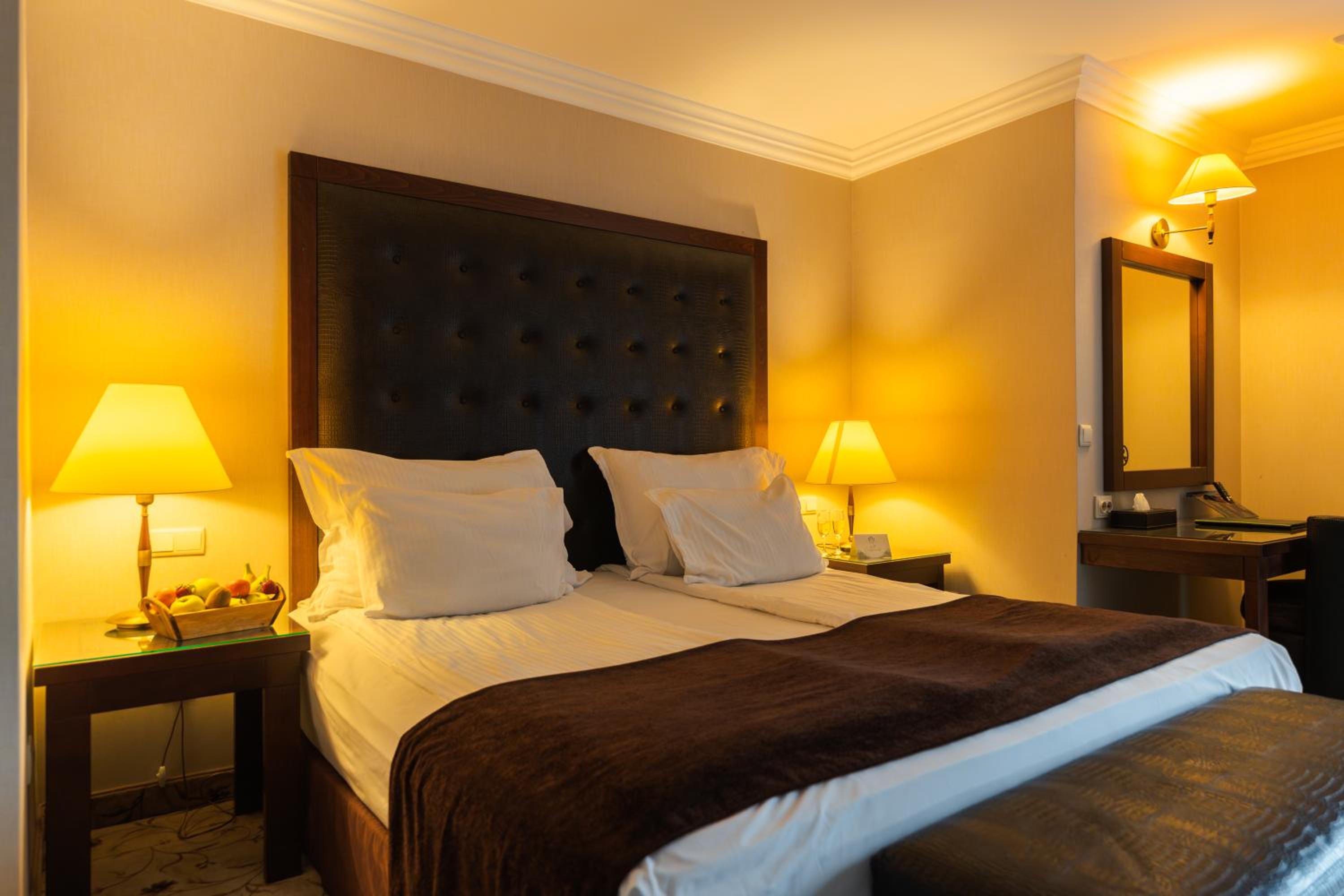 Deluxe Studio with Terrace