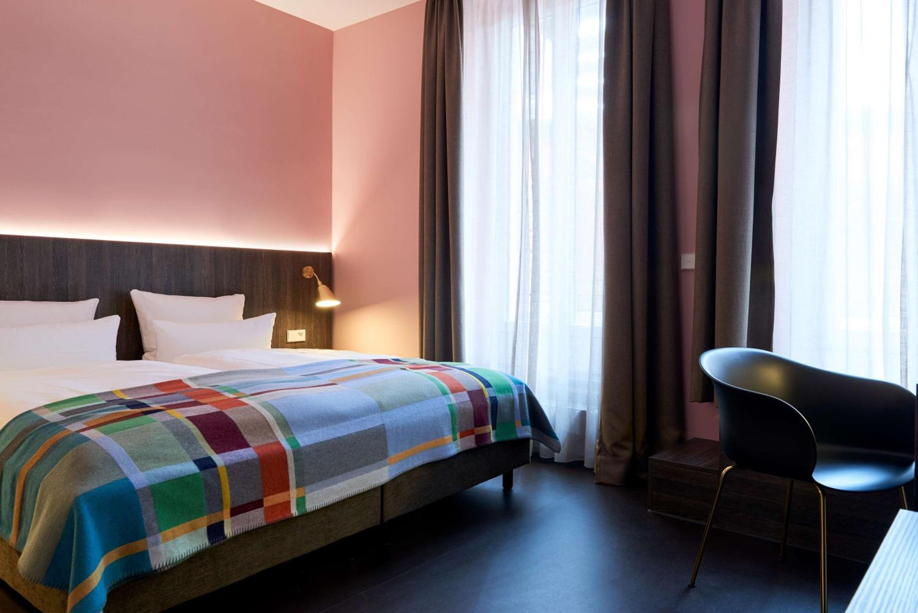 Comfort Plus Room with Kingsize Bed