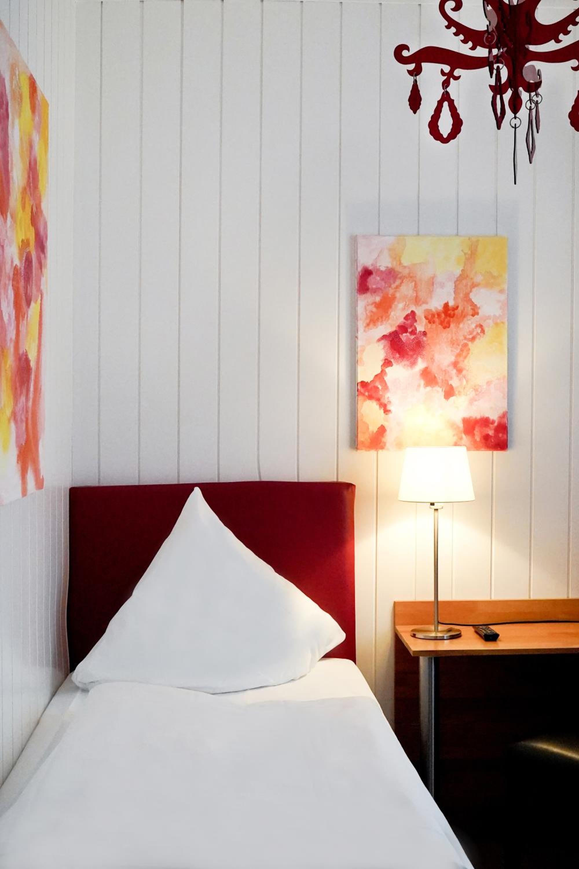 Single Room with Private Bathroom