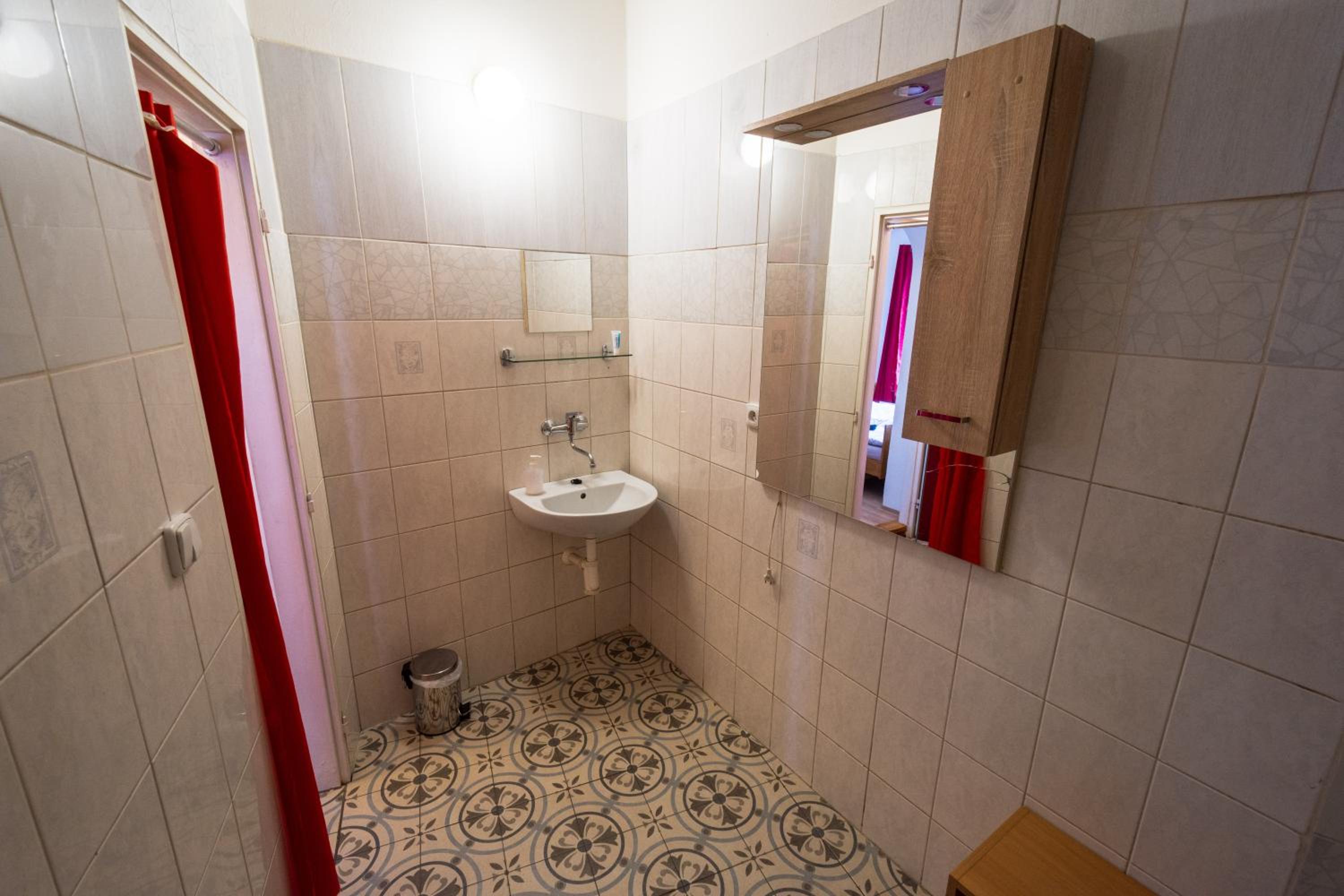 Apartment - Split Level