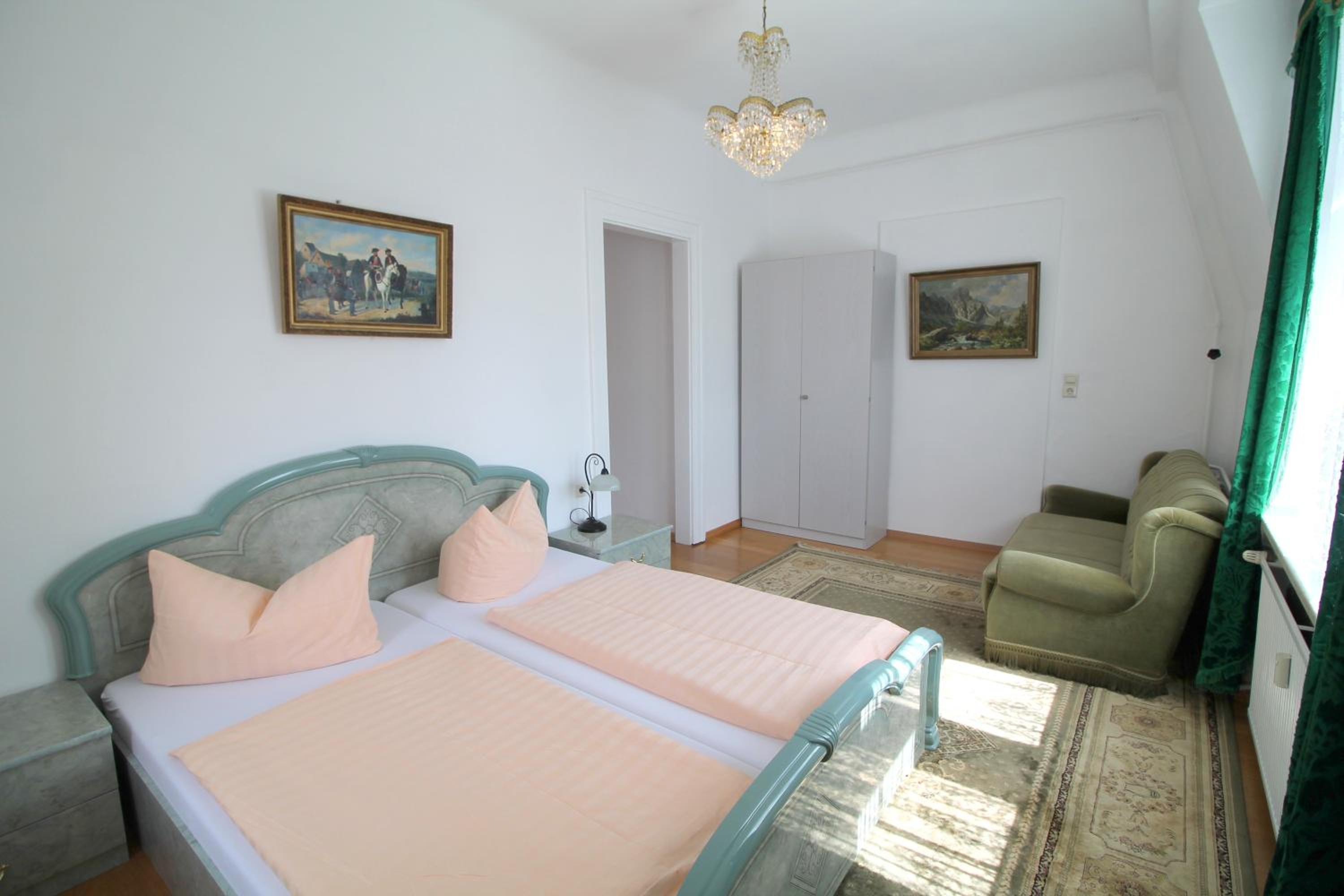 Classic Quadruple Room