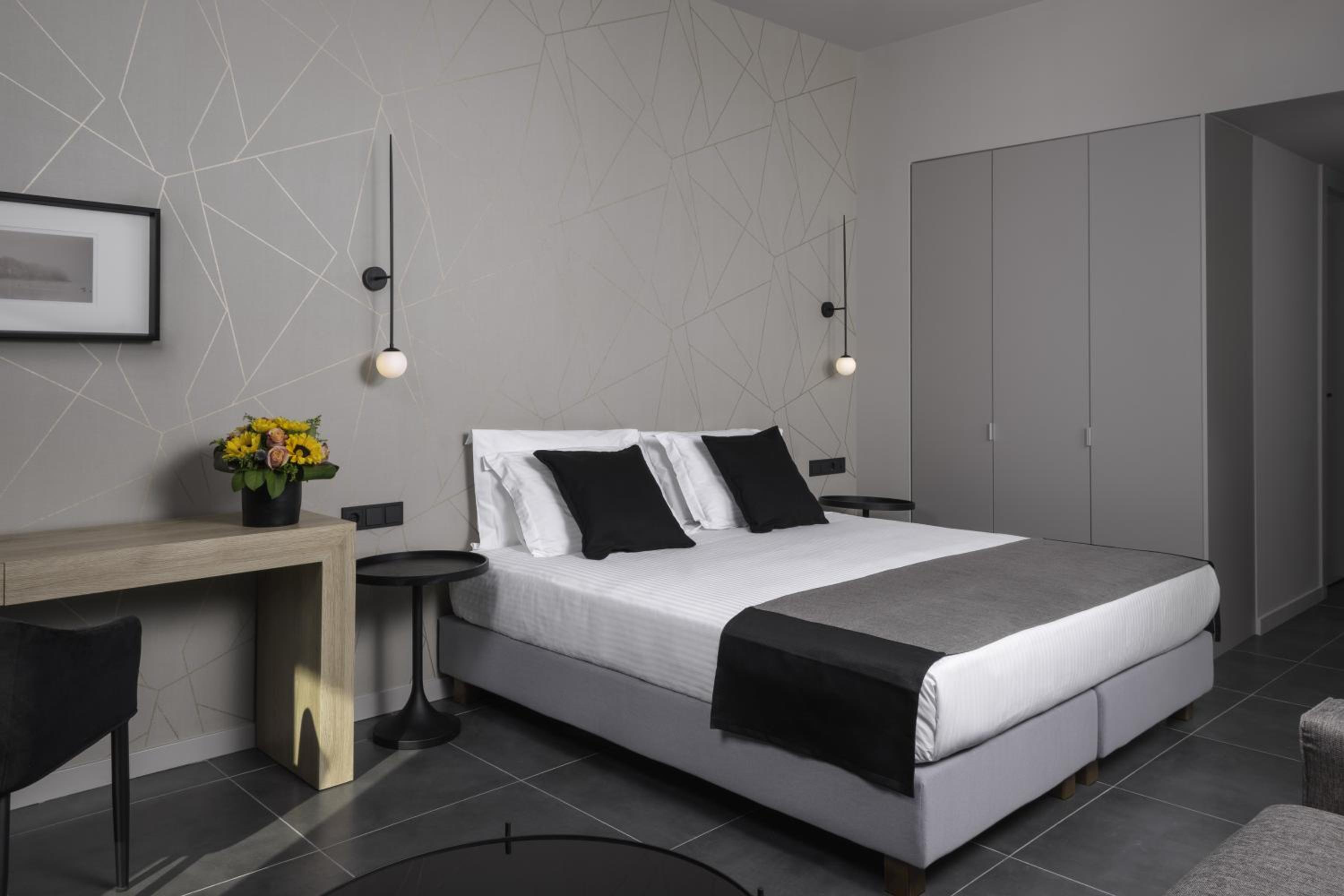 Suite with City View