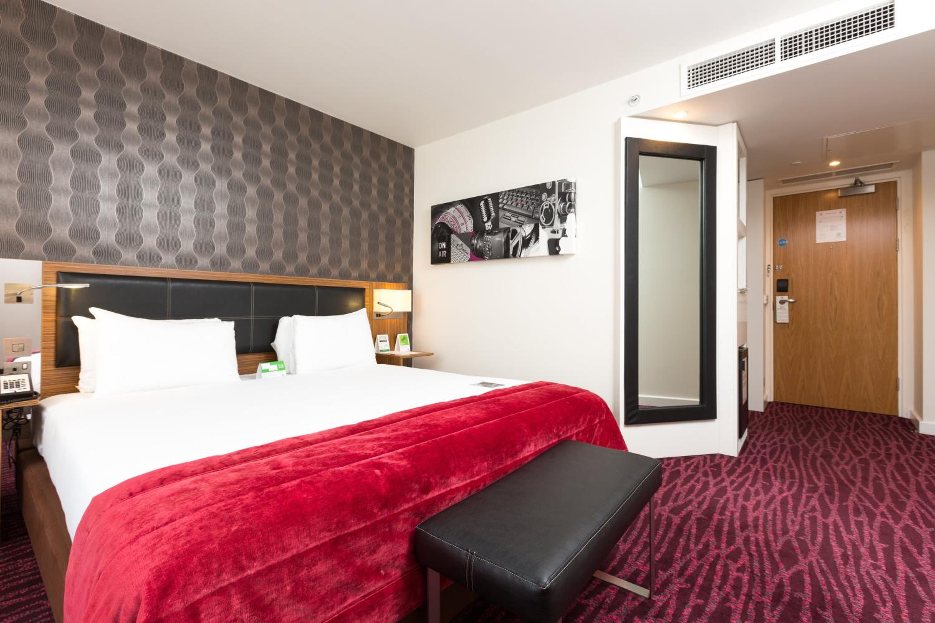 1 King Bed Standard Top Floor