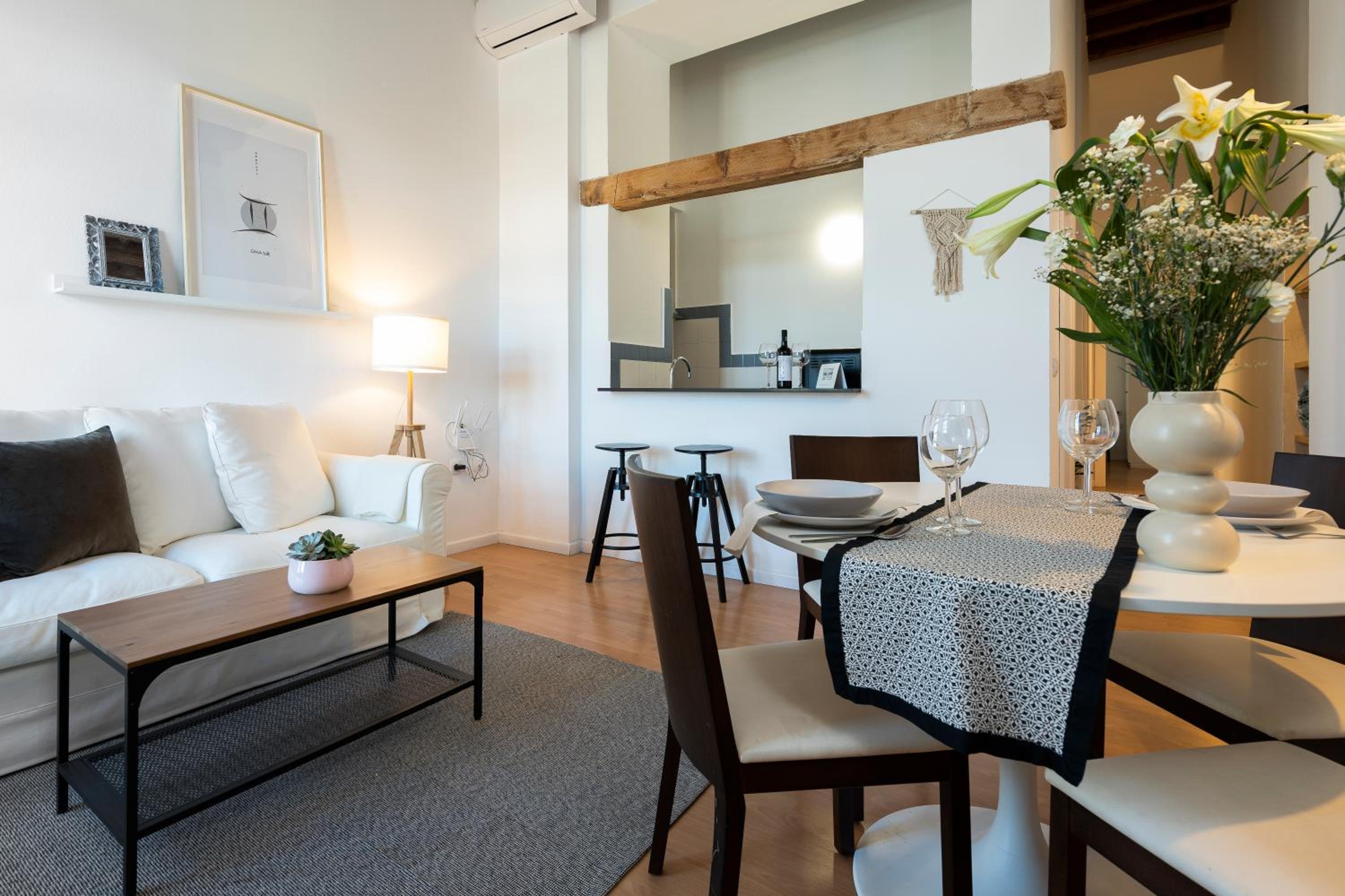 Apartment with Balcony