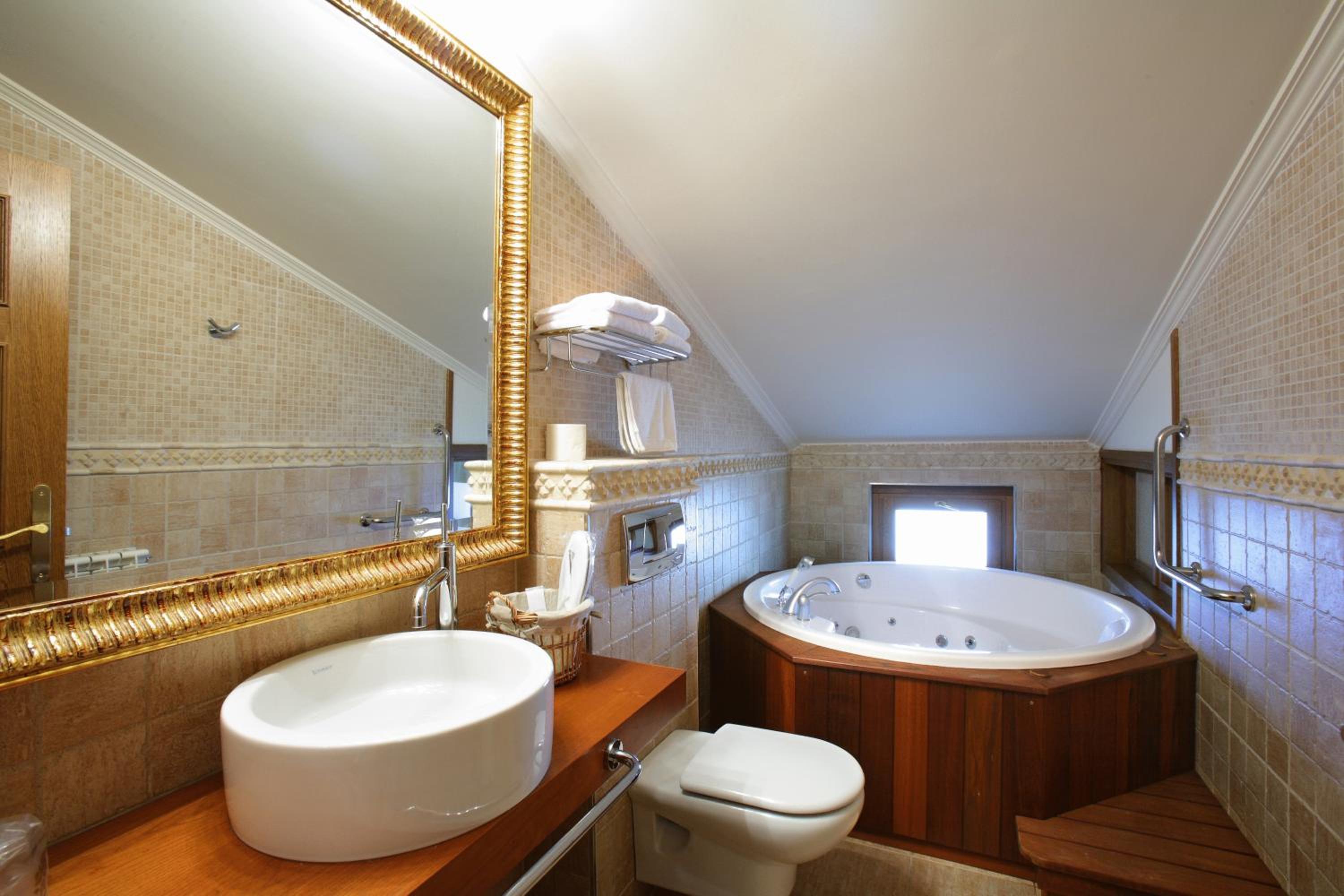 Junior Suite with Spa Bath