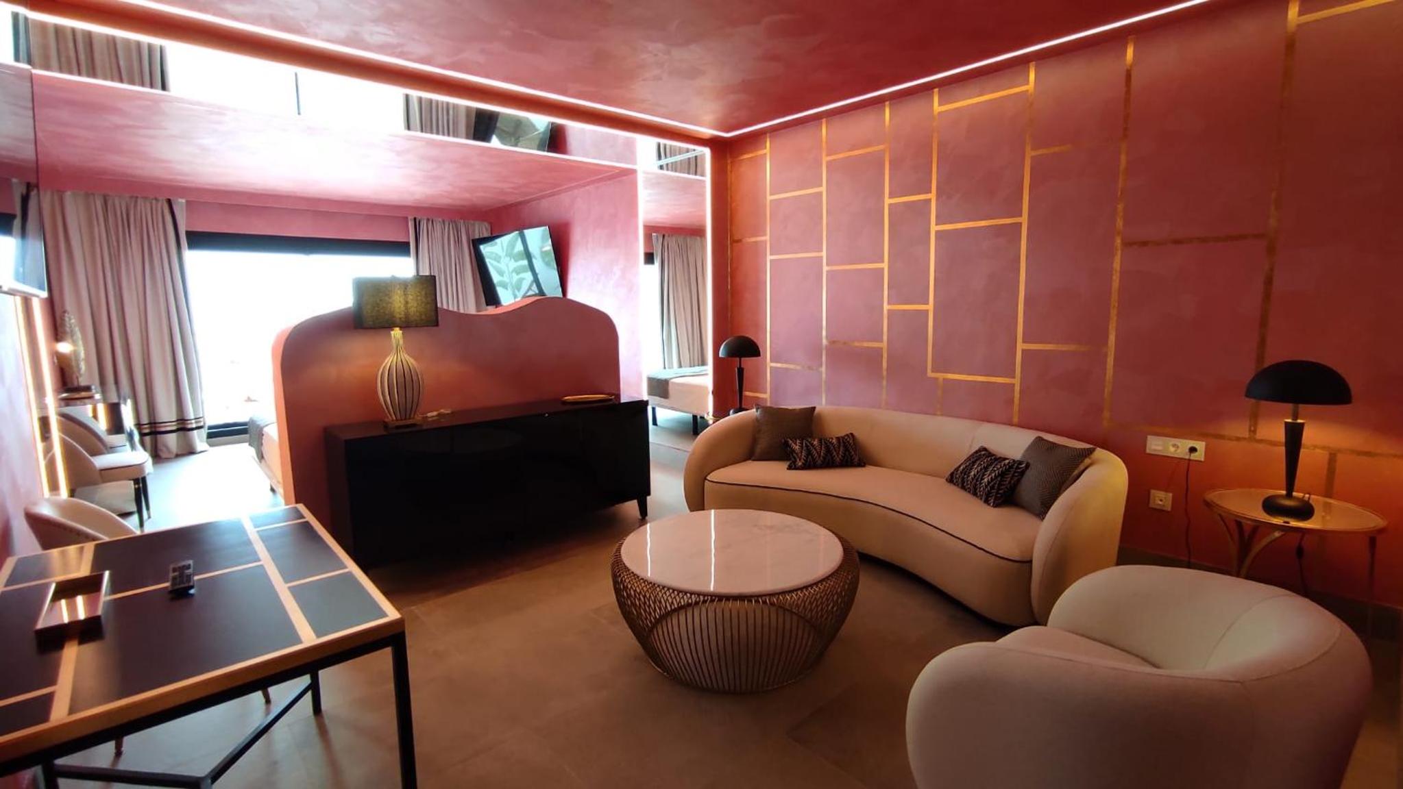 Deluxe Junior Suite