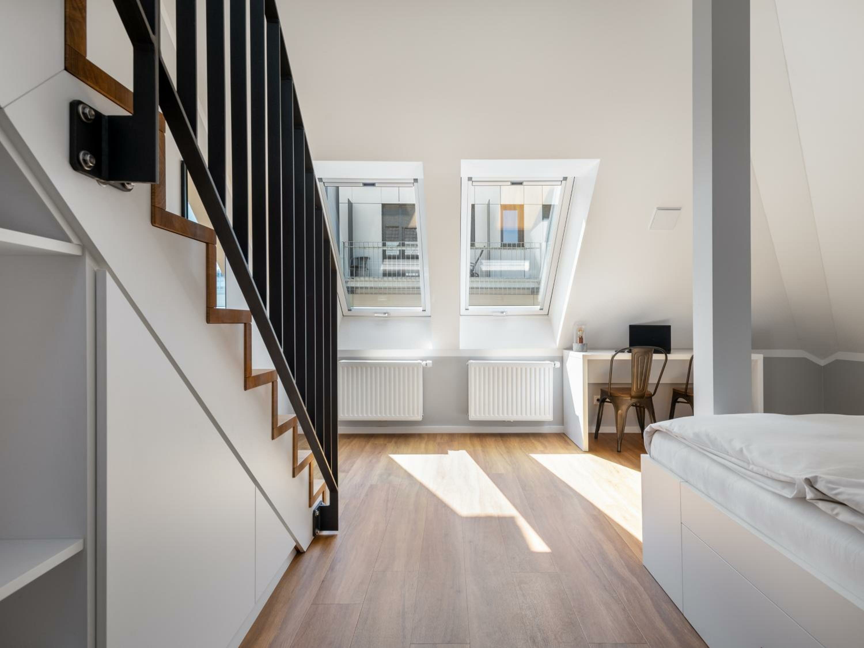 Extra Large Studio with Kitchenette and Sofa Bed - Duplex