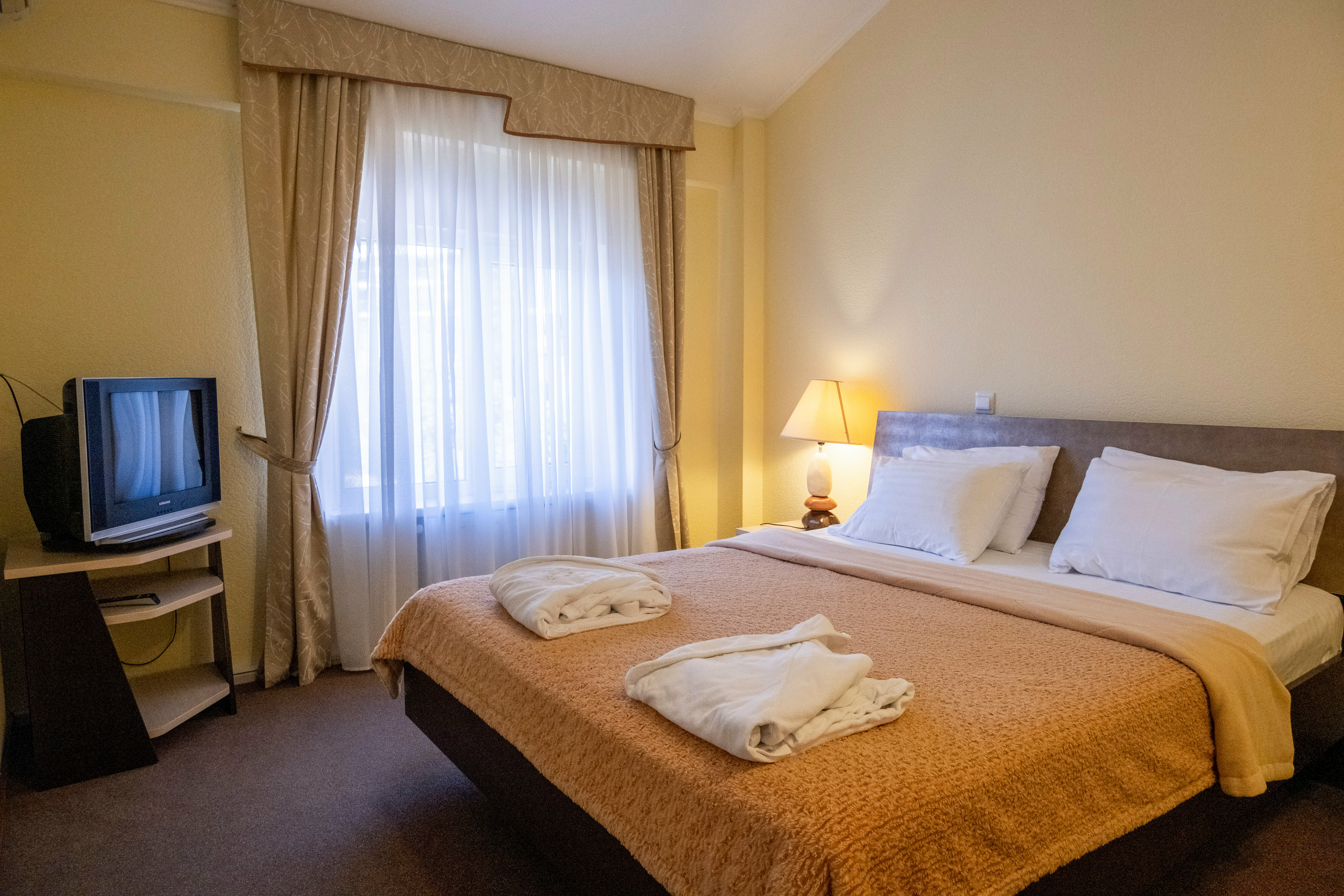 Апартаменты 3-х комнатные