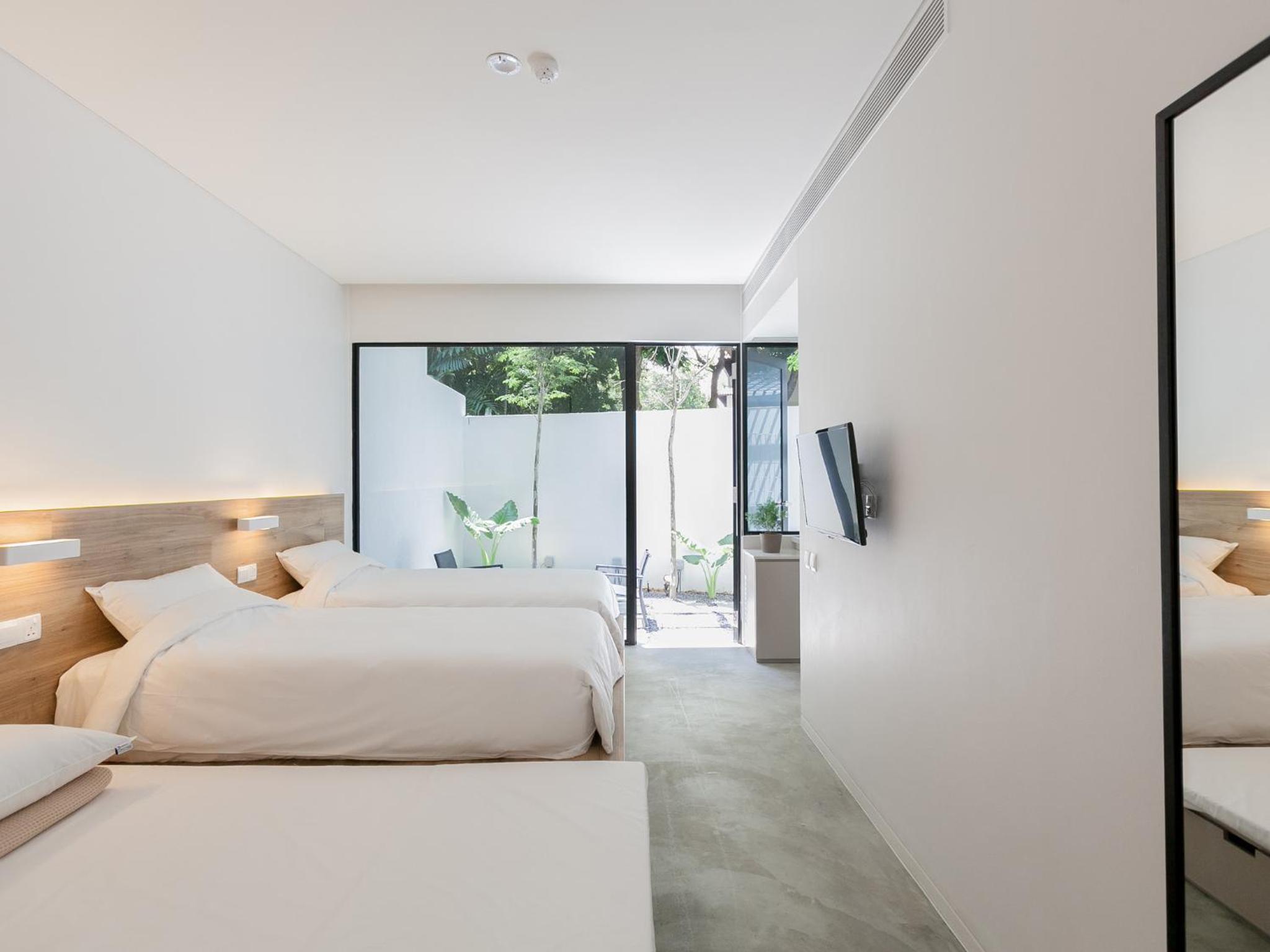 Deluxe Double or Twin Room