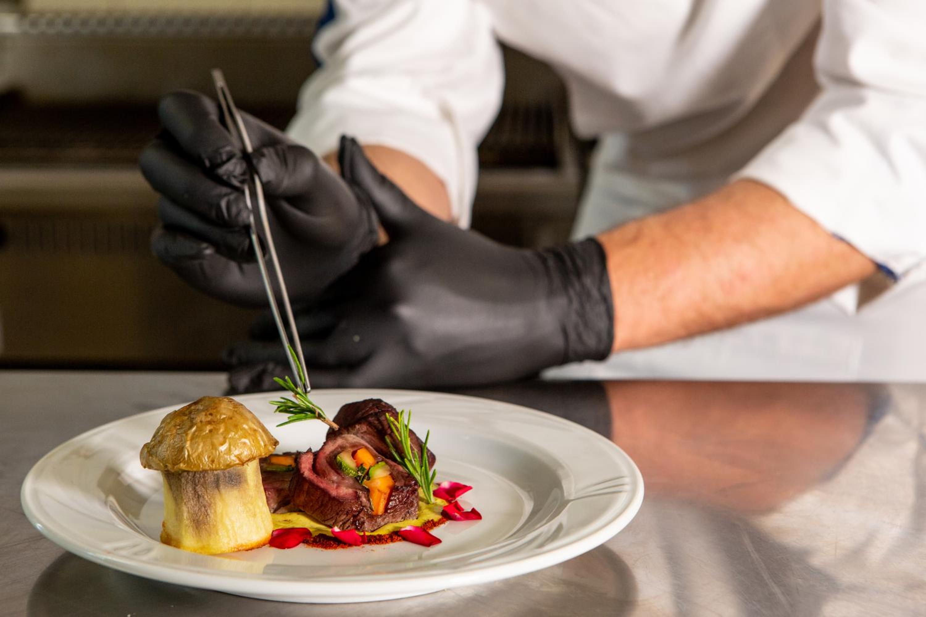 Family Room with Side Sea View and Balcony