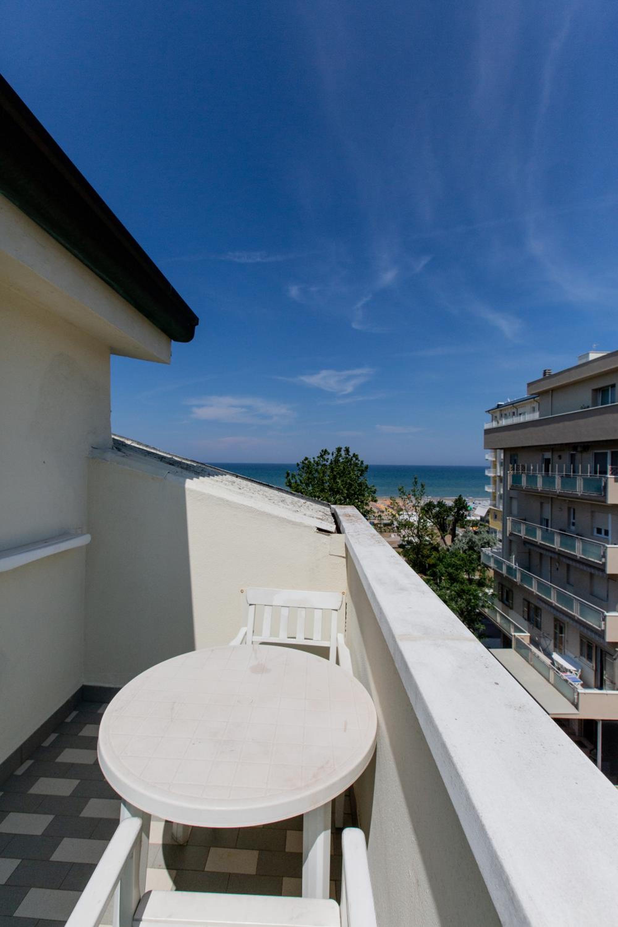 Family Room with Side Sea View and Balcony