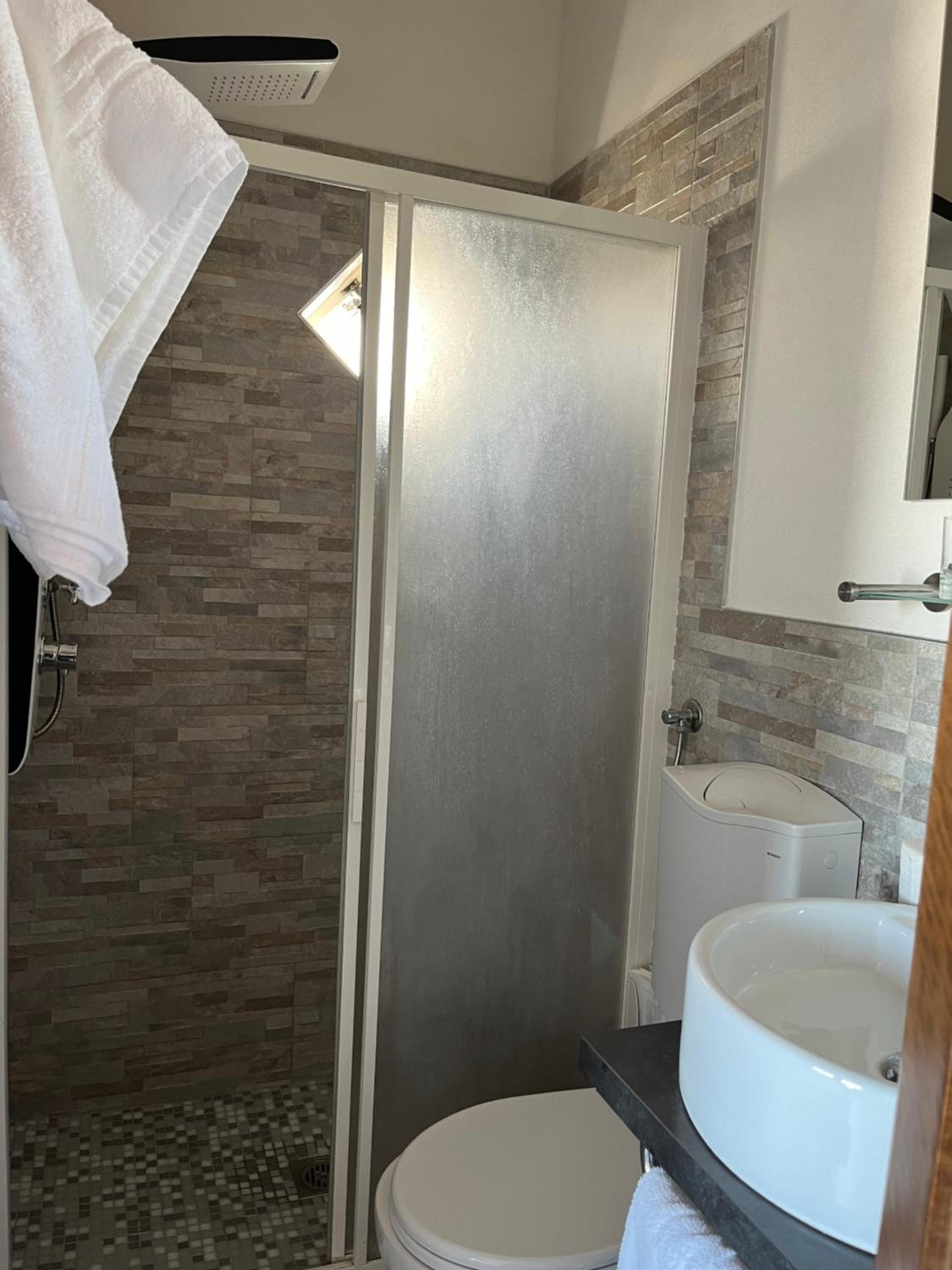 Double or Twin Room with Sea View