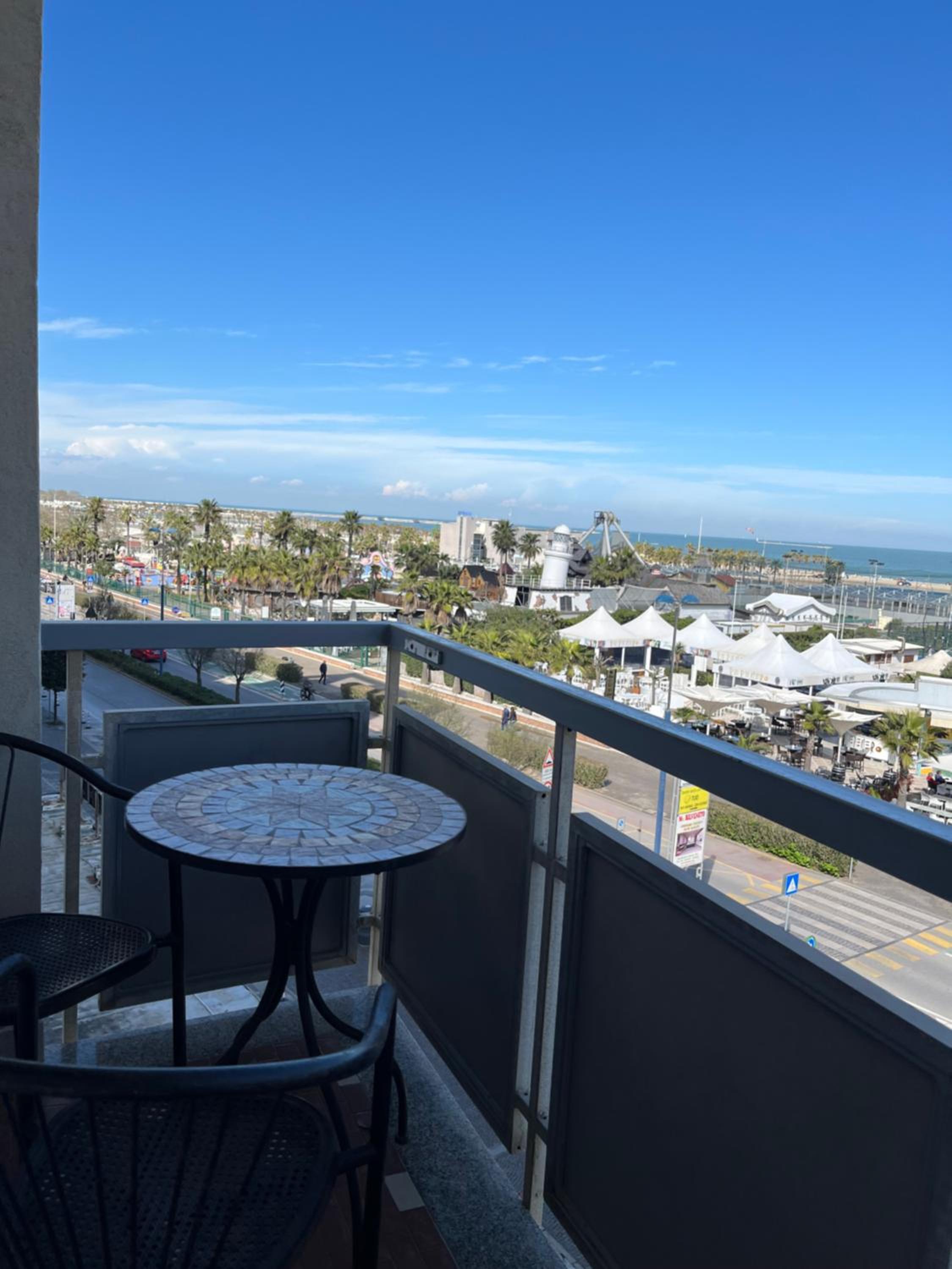 Double or Twin Room with Sea View