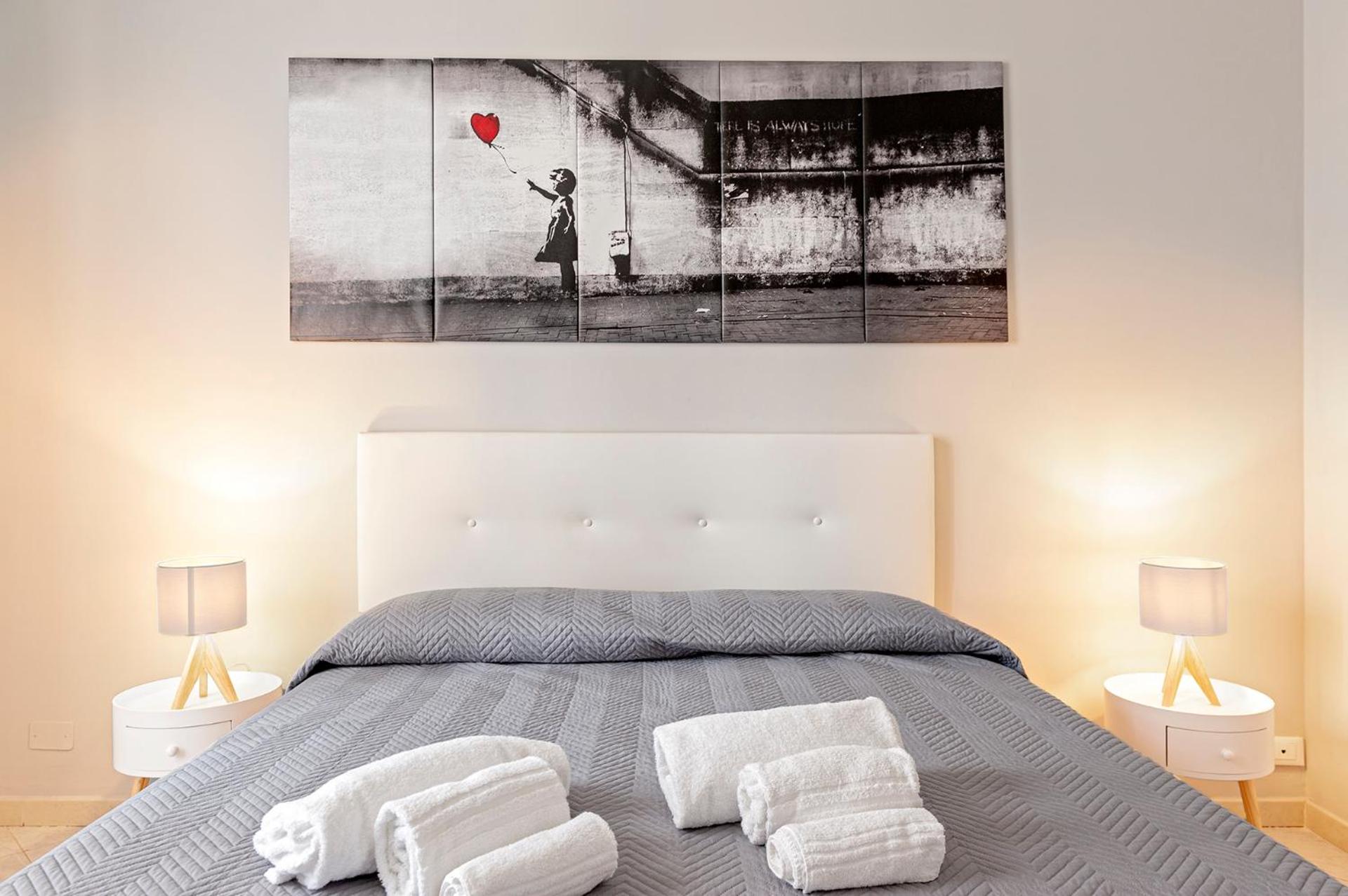 Large Double or Twin Room