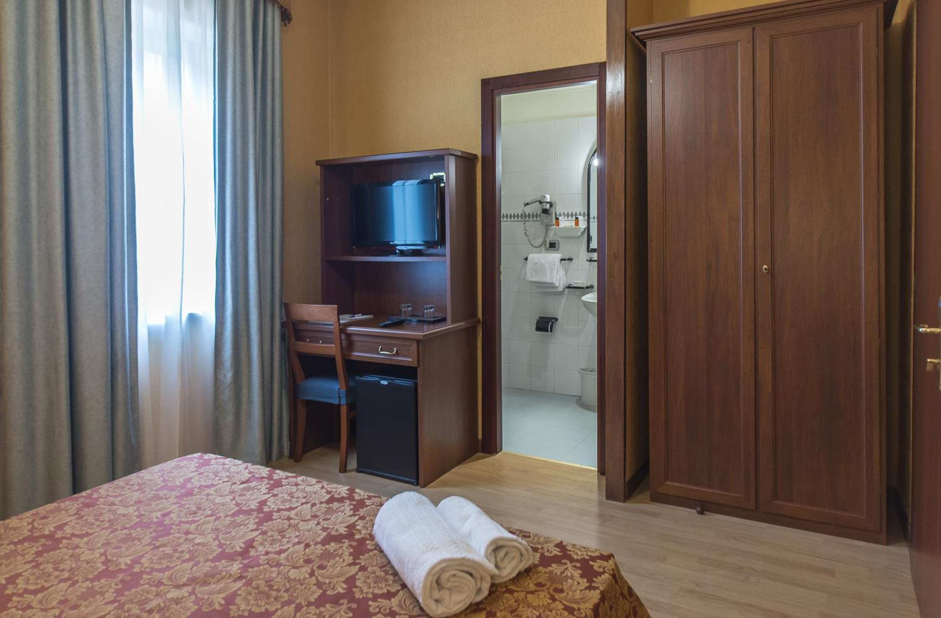 Economy Double or Twin Room