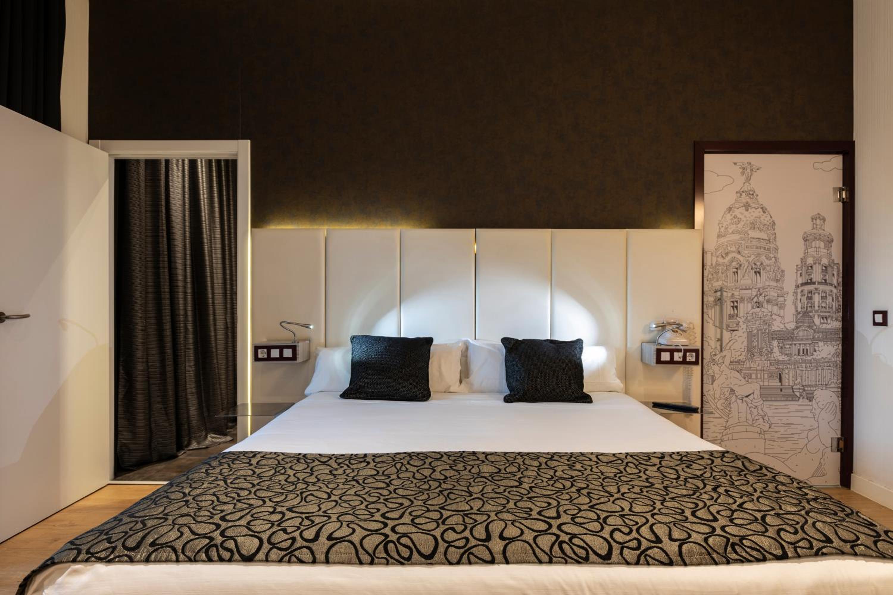 Apartment (6 Adults)