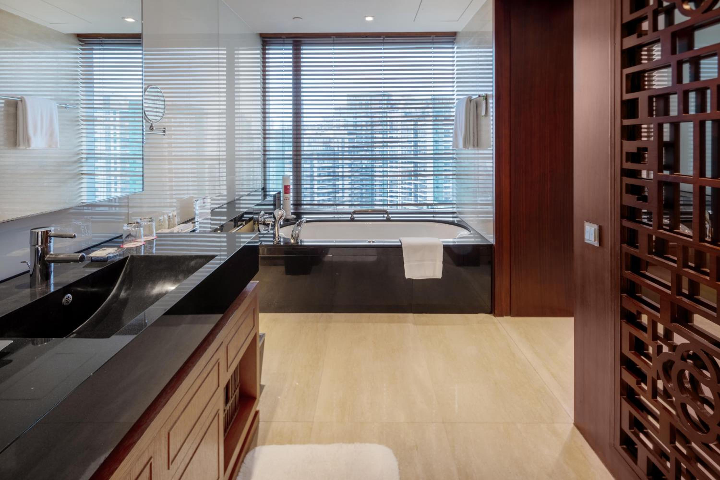 Executive Club Double Room