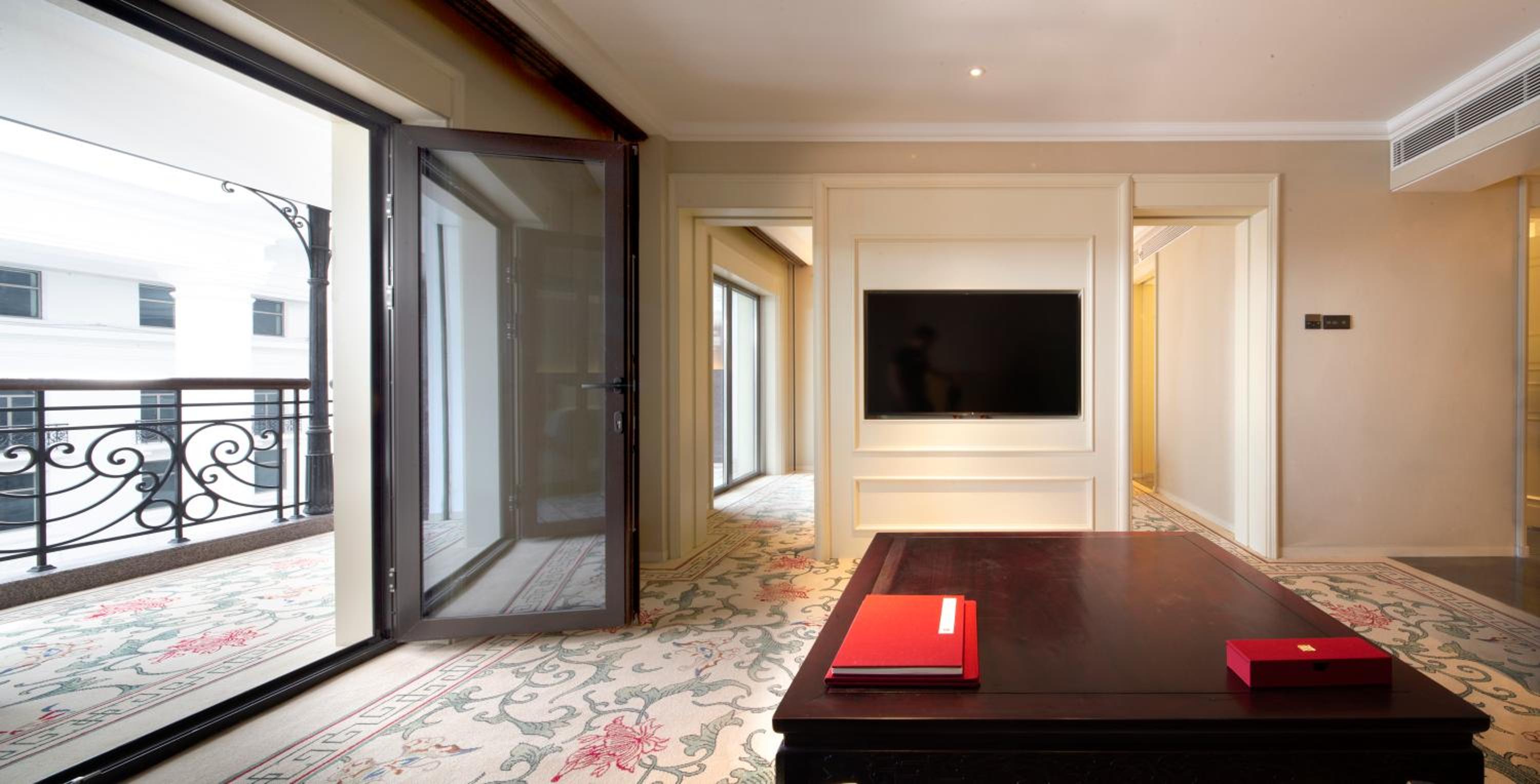 Family Garden View Suite