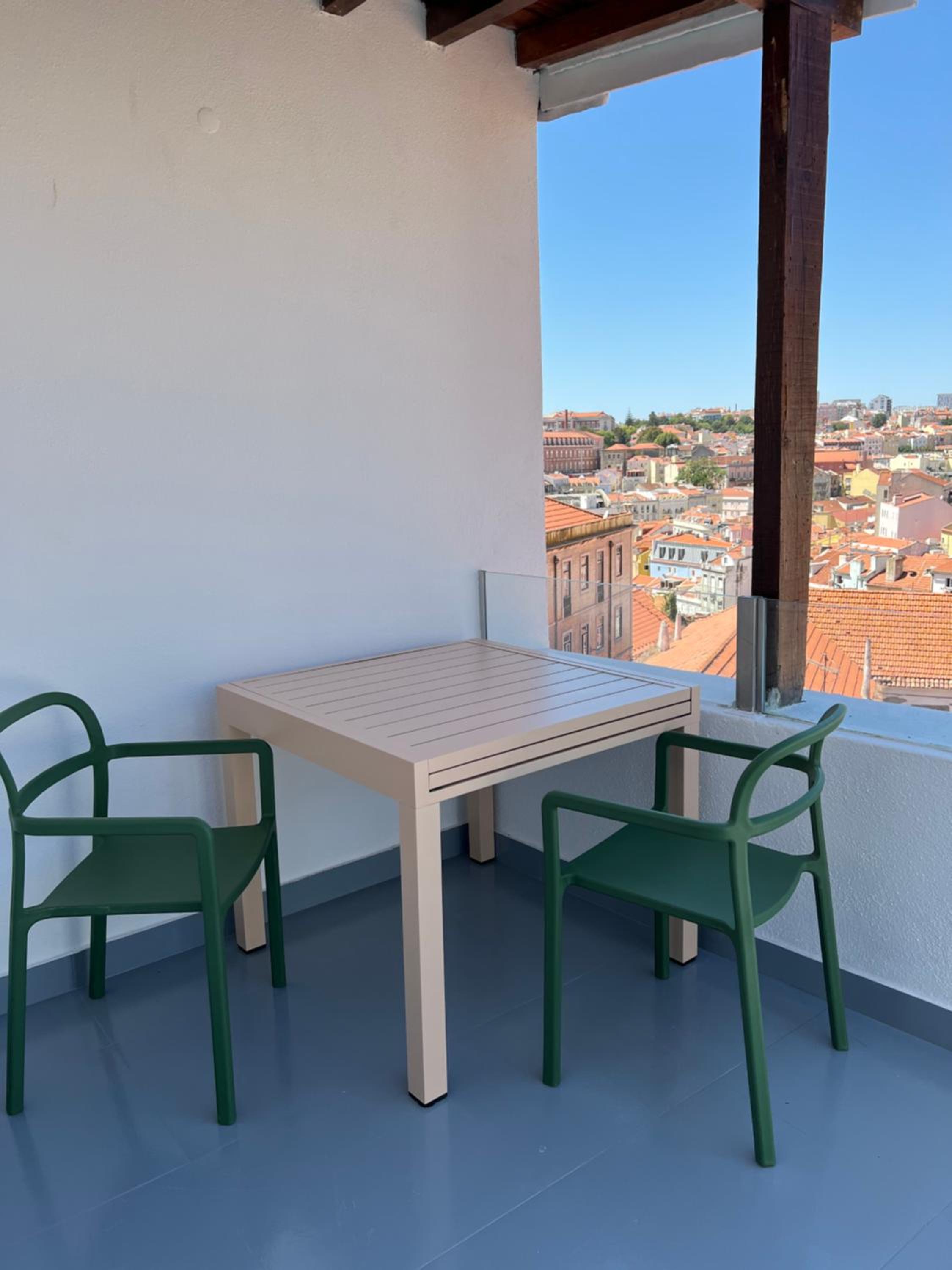 Apartment with Balcony