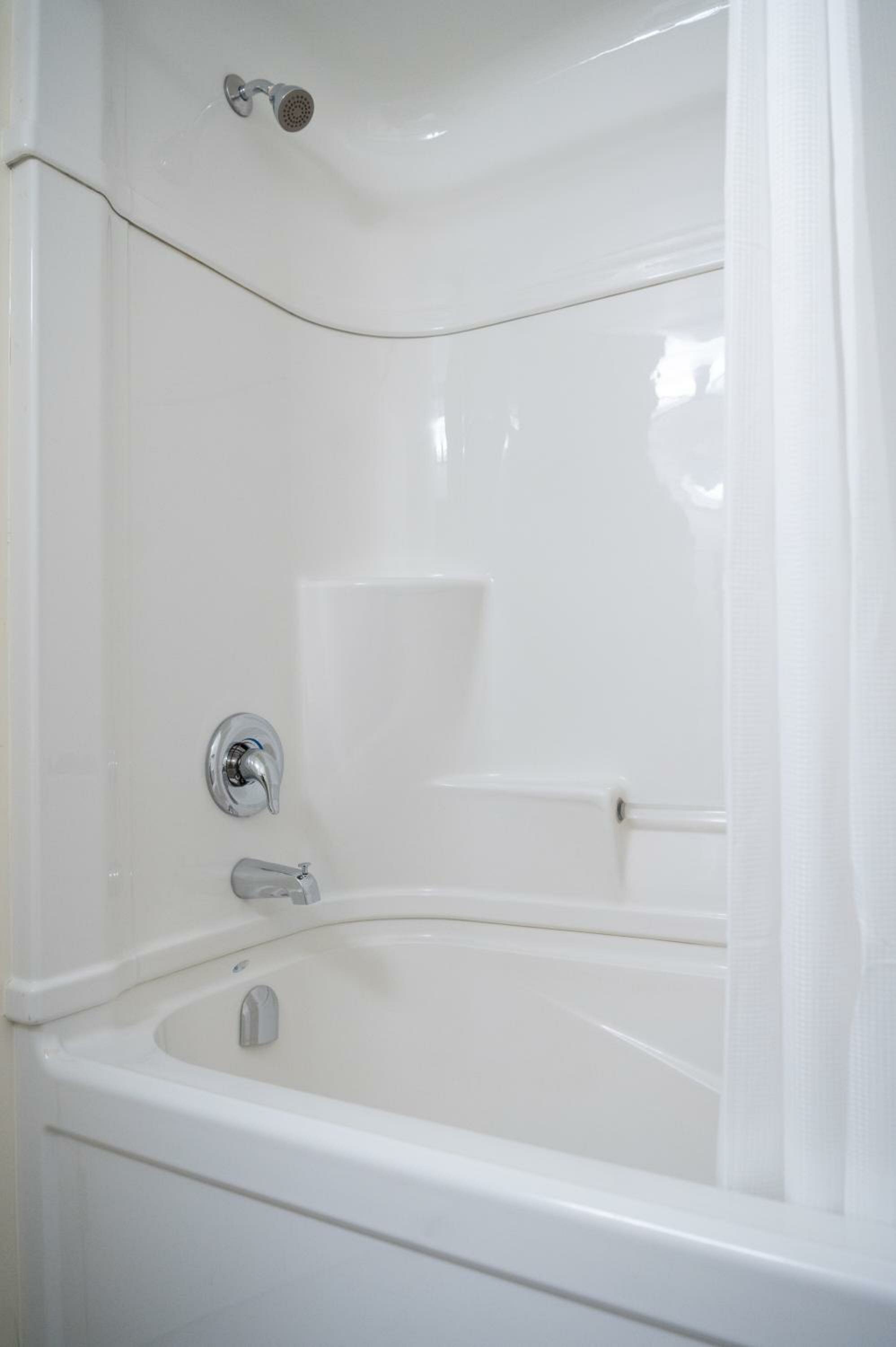 One Queen Bed with Jacuzzi