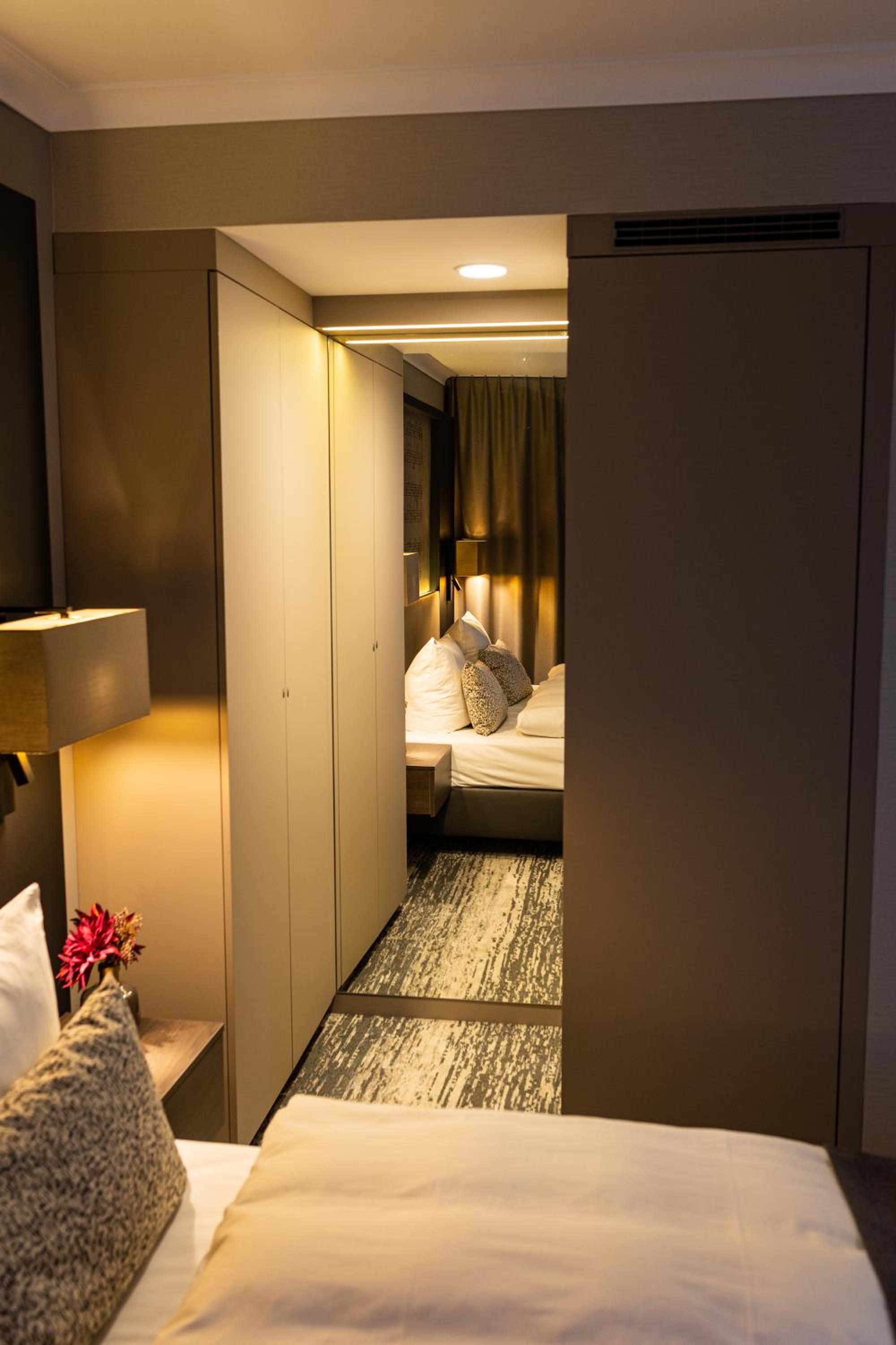 Superior Apartment Annex