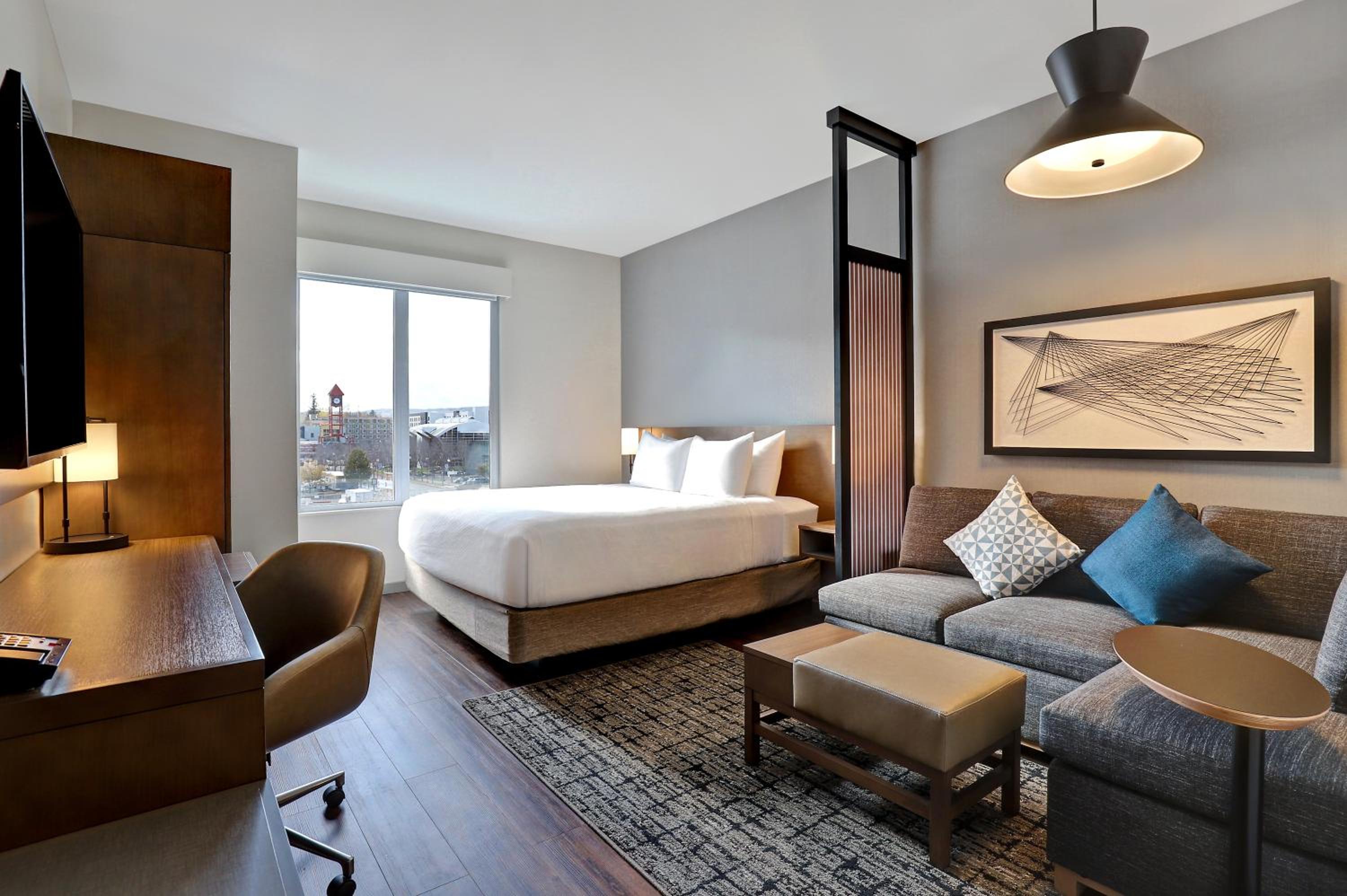 King Room with Sofa Bed