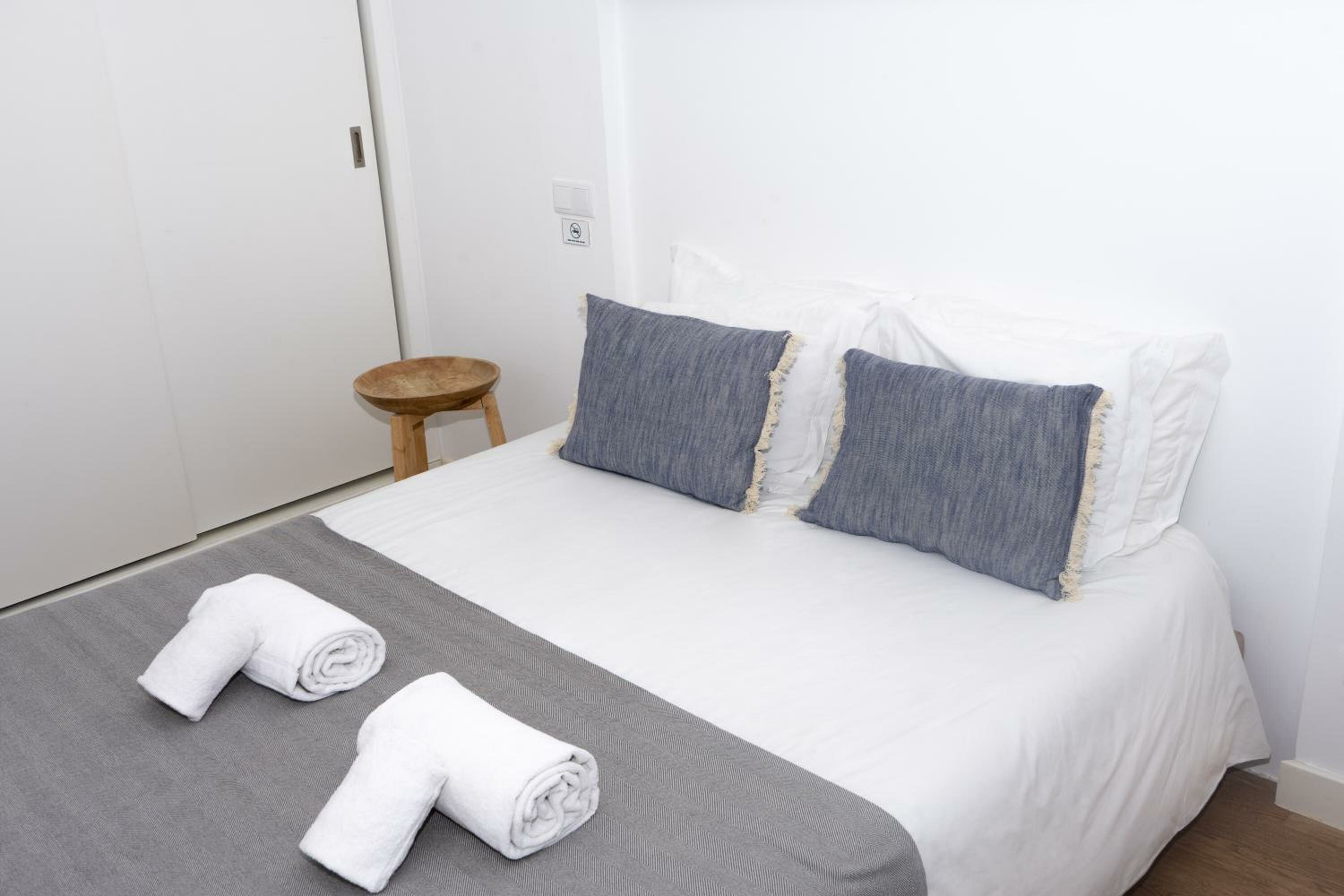 Two-Bedroom Apartment with Street View