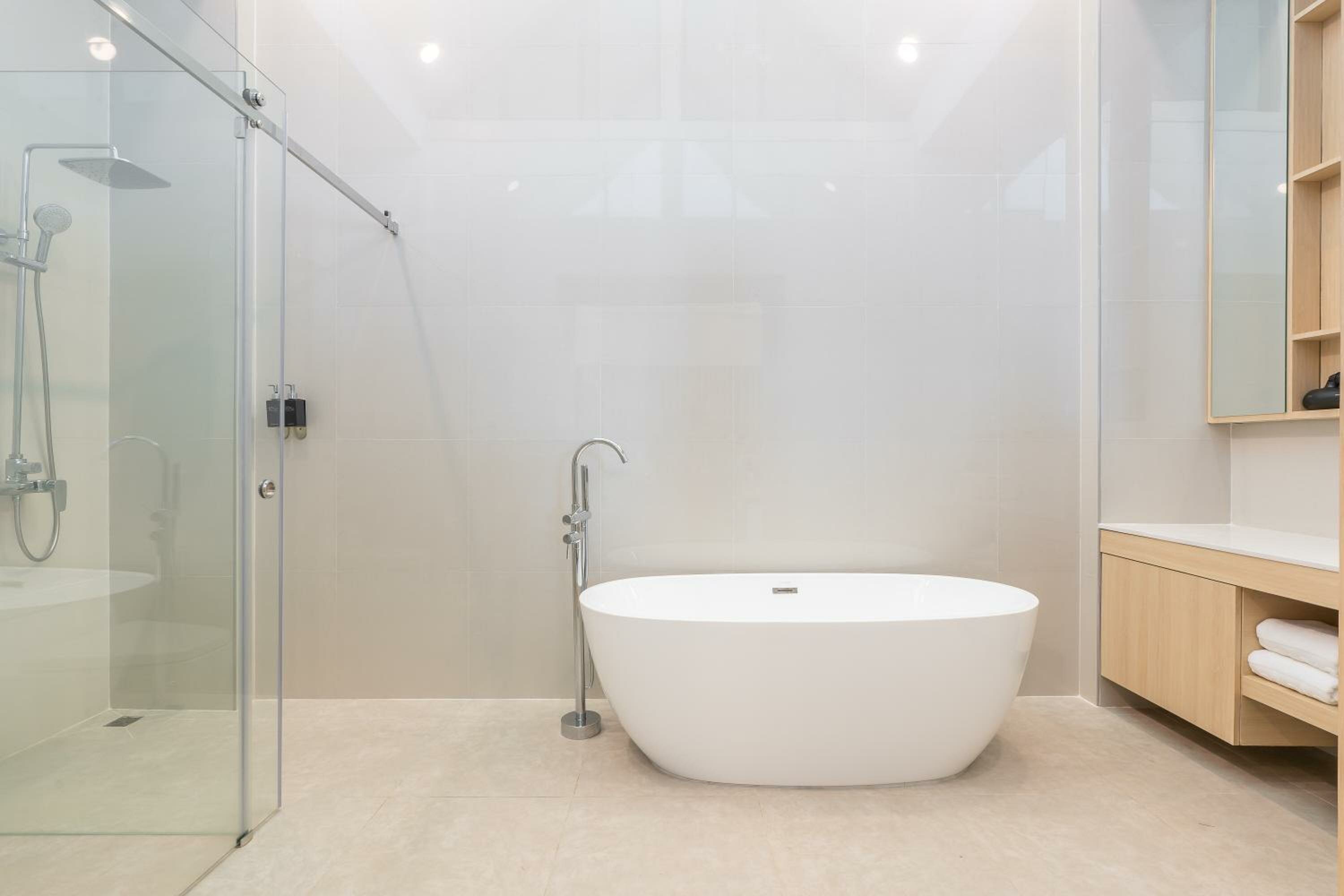 Grand Deluxe Beach Front