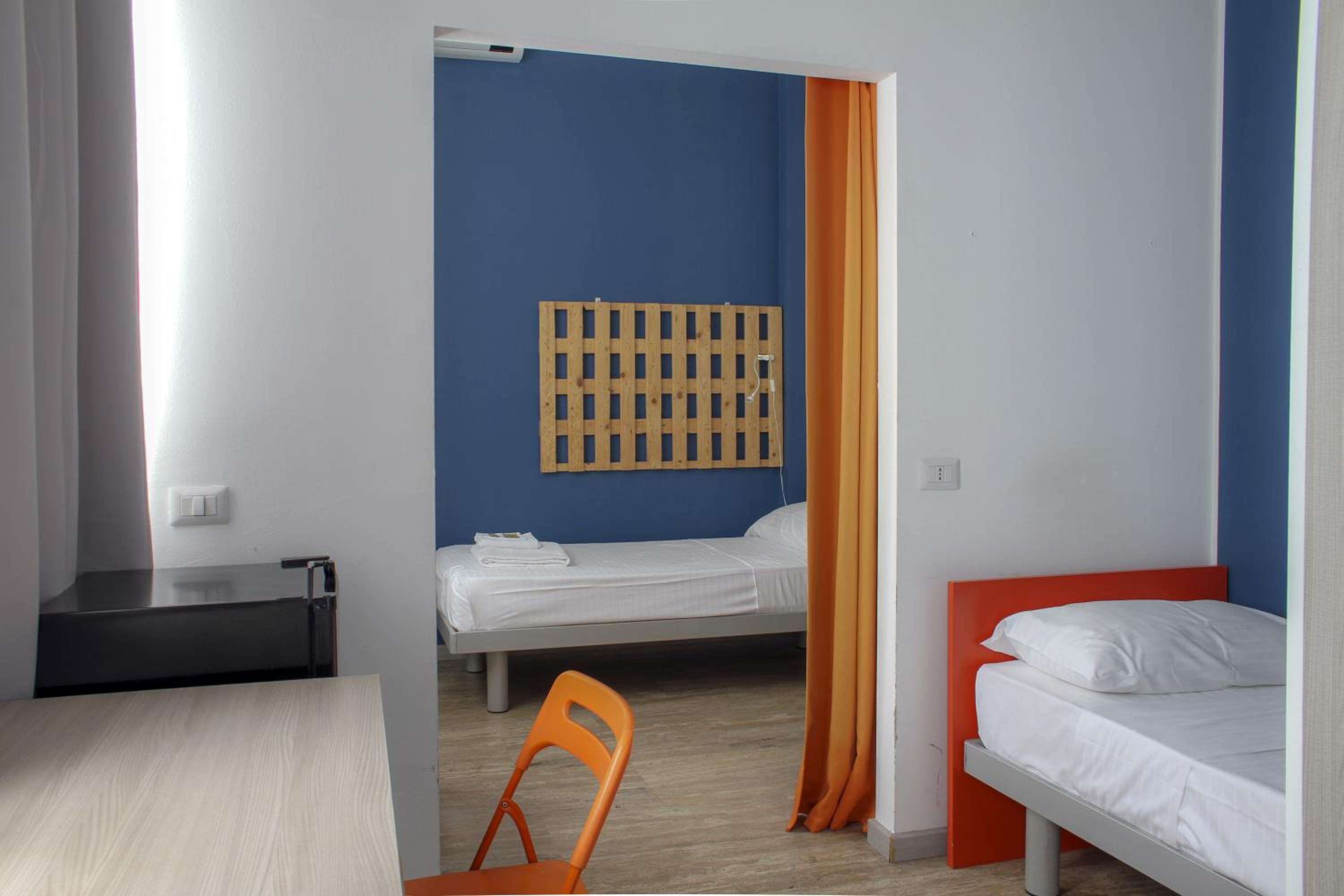 Twin Room with Private Bathroom